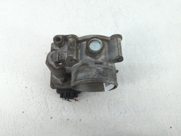 2010-2012 Subaru Legacy Throttle Body P/N:16112AA350 Fits Fits 2010 2011 2012 OEM Used Auto Parts