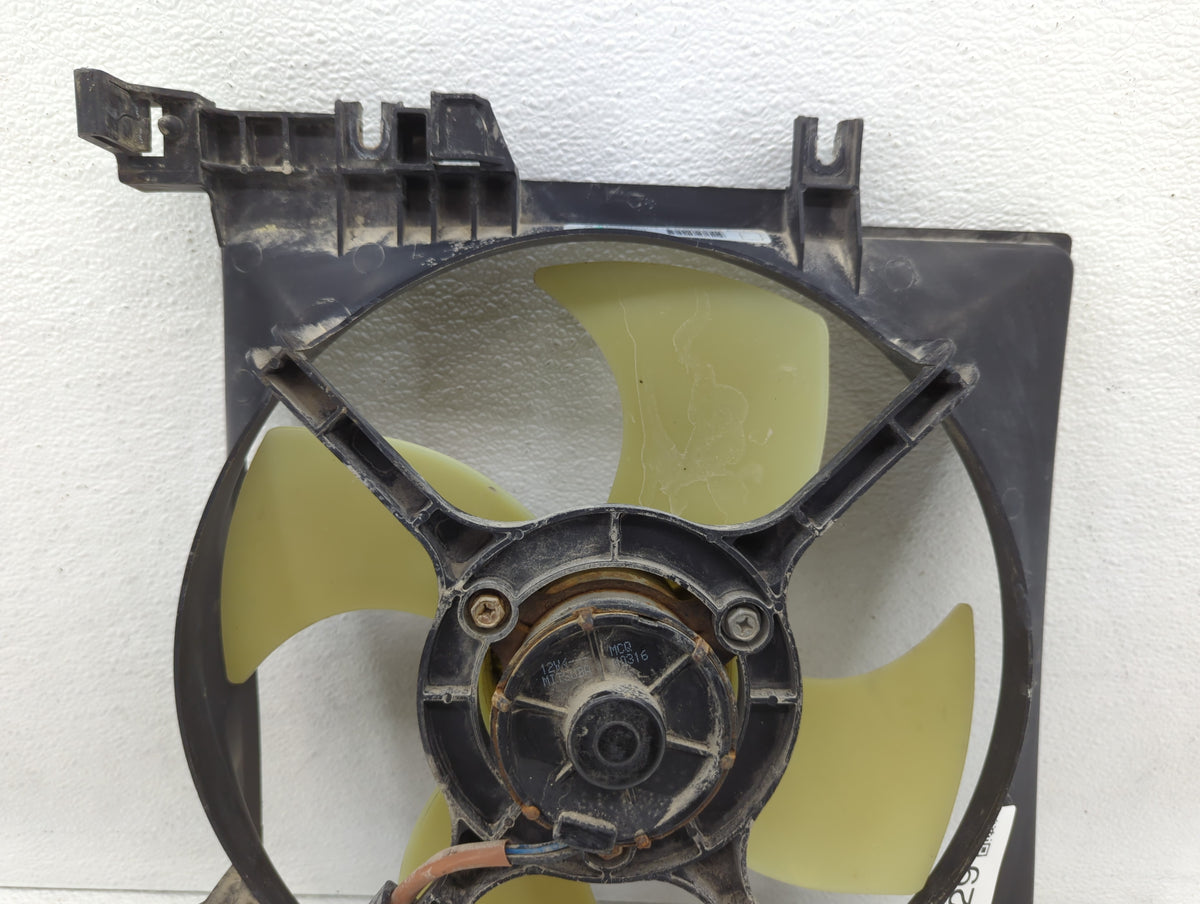 2005-2014 Subaru Legacy Left Radiator Fan Motor Assembly Cream 612629 - Oemusedautoparts1.com