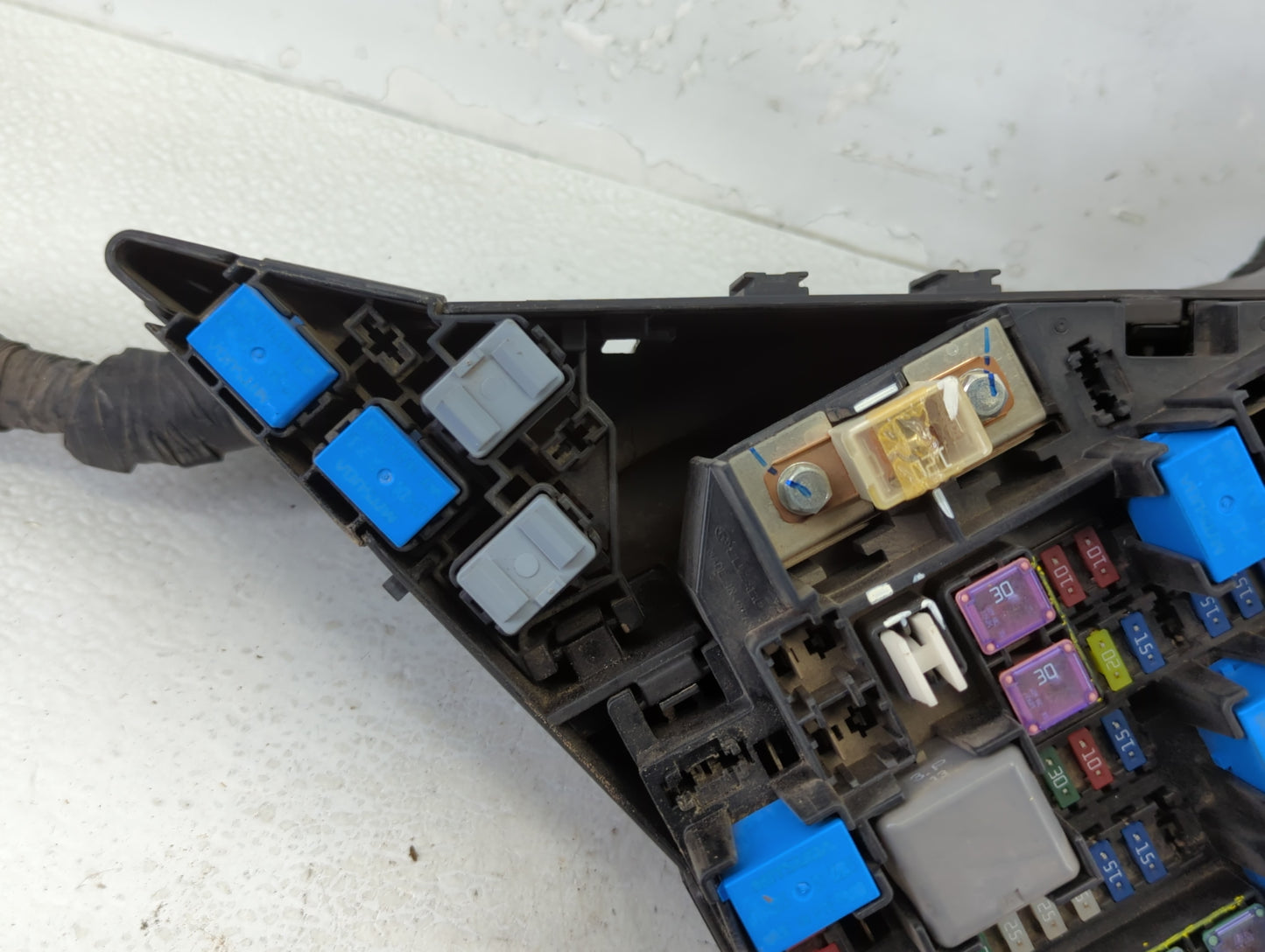 2010-2014 Subaru Legacy Fusebox Fuse Box Panel Relay Module P/N:MB503200B Fits Fits 2010 2011 2012 2013 2014 OEM Used Auto P