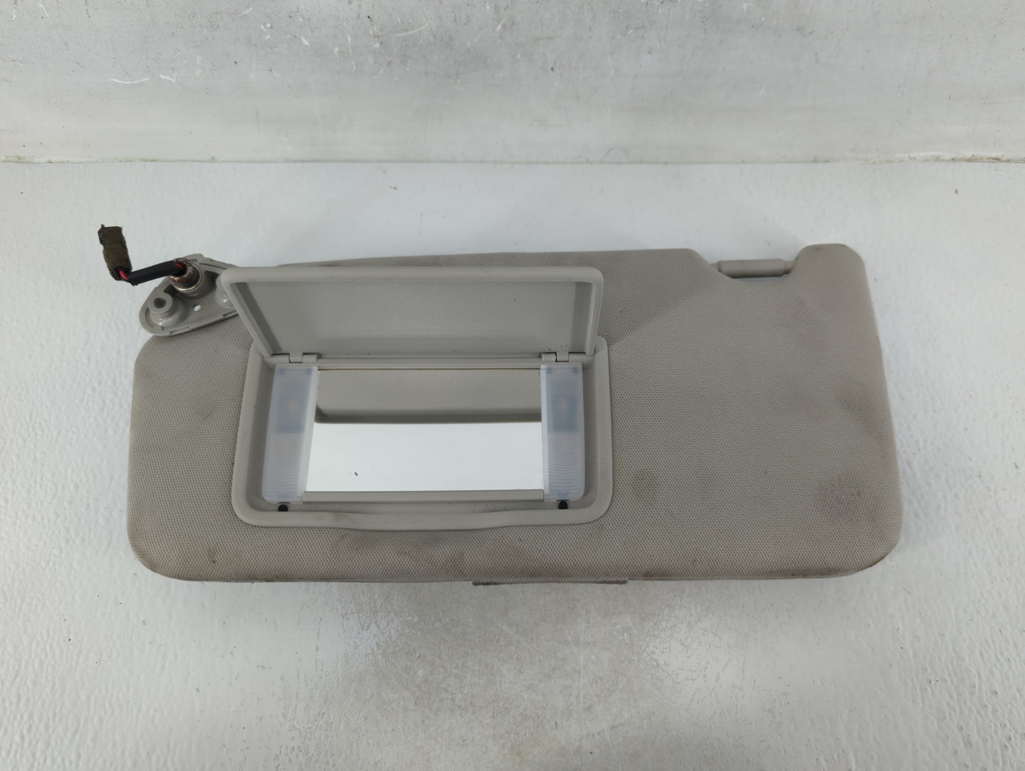 2010-2014 Subaru Legacy Sun Visor Shade Replacement Driver Left Mirror Fits Fits 2010 2011 2012 2013 2014 OEM Used Auto Part