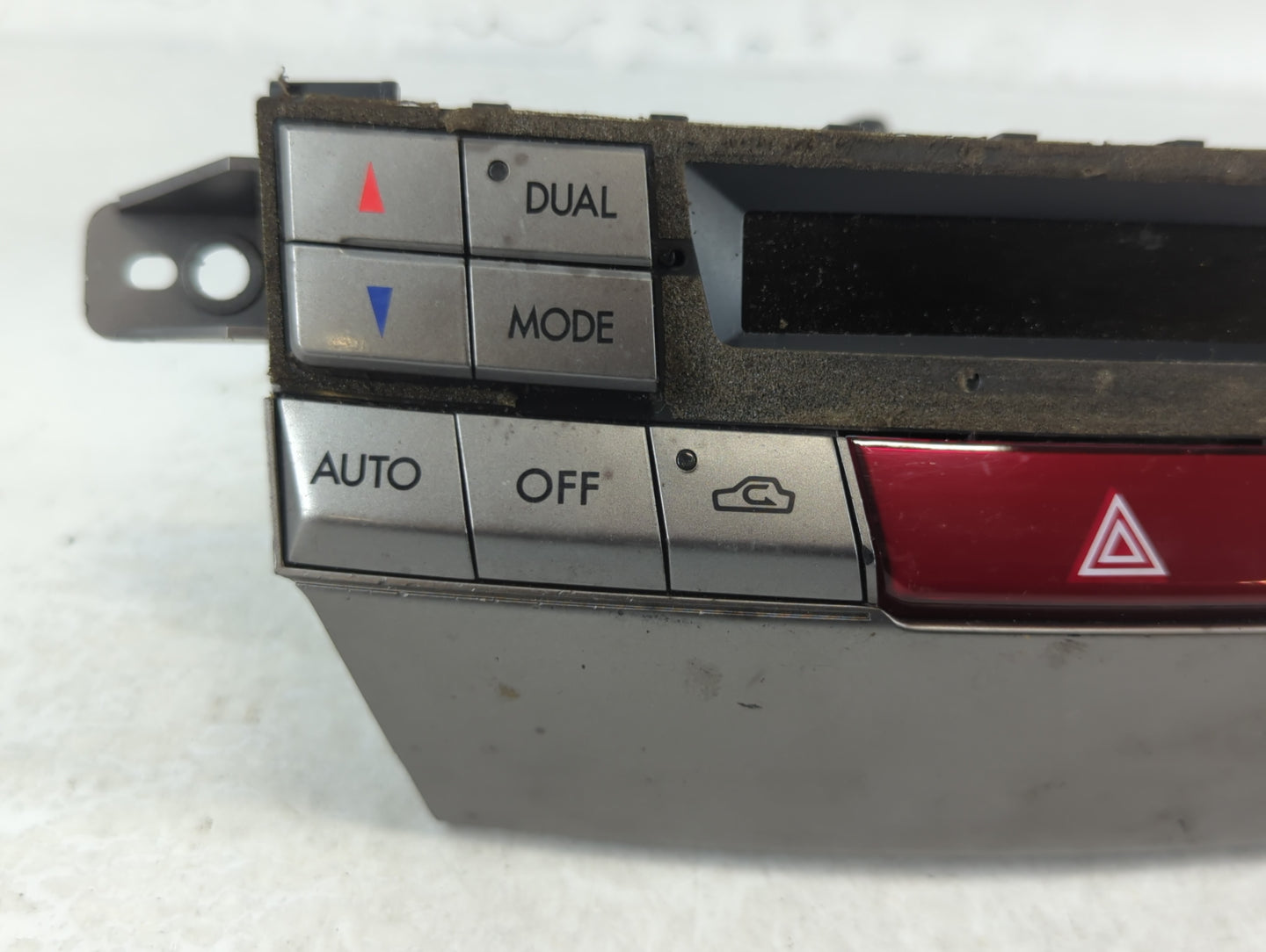 2010-2014 Subaru Legacy Climate Control Module Temperature AC/Heater Replacement P/N:72311AJ03A A2C3109120000 Fits OEM Used 