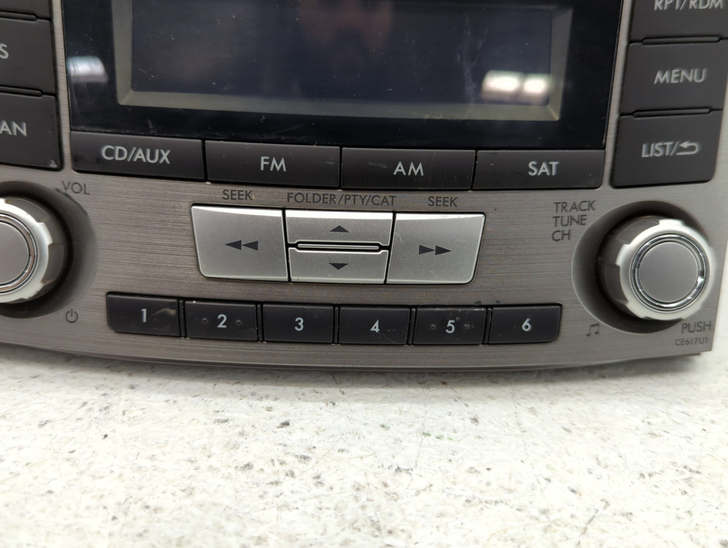 2012-2014 Subaru Legacy Am Fm Cd Player Radio Receiver - Oemusedautoparts1.com