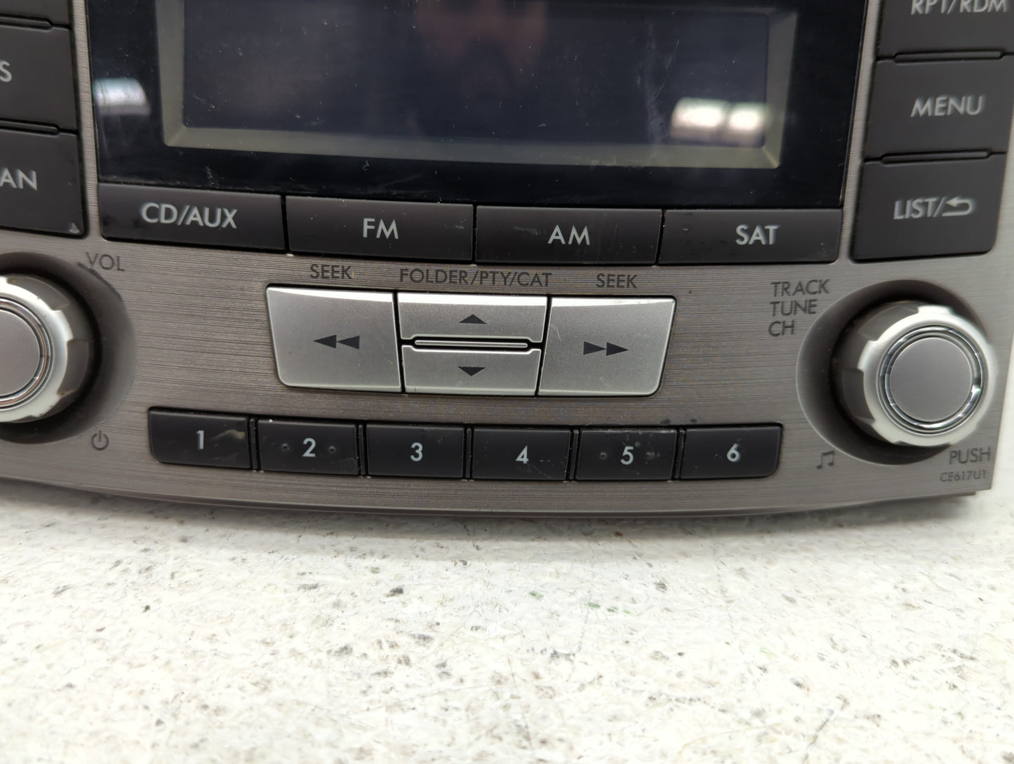 2012-2014 Subaru Legacy Am Fm Cd Player Radio Receiver - Oemusedautoparts1.com