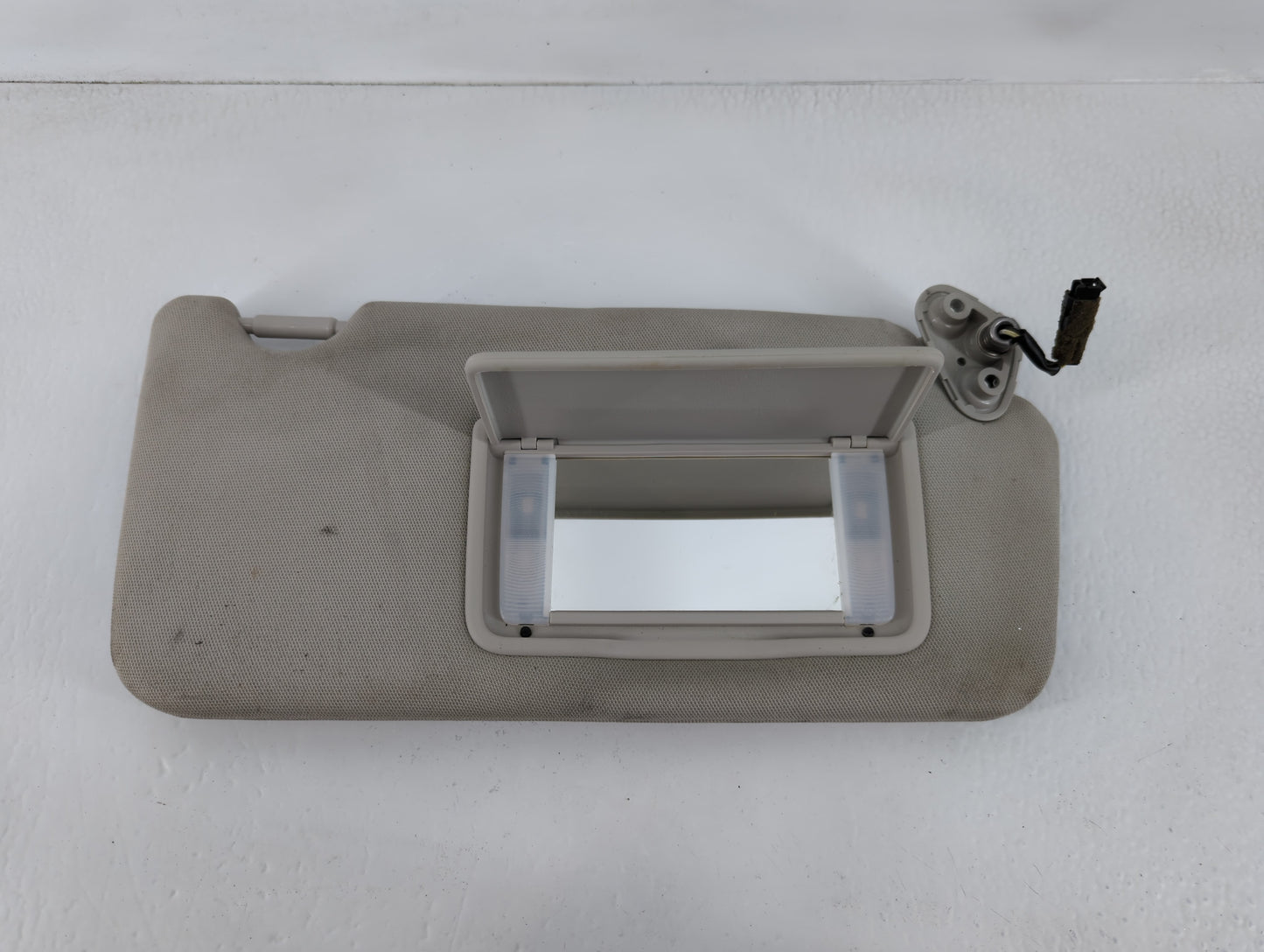 2010-2014 Subaru Legacy Sun Visor Shade Replacement Passenger Right Mirror Fits Fits 2010 2011 2012 2013 2014 OEM Used Auto 