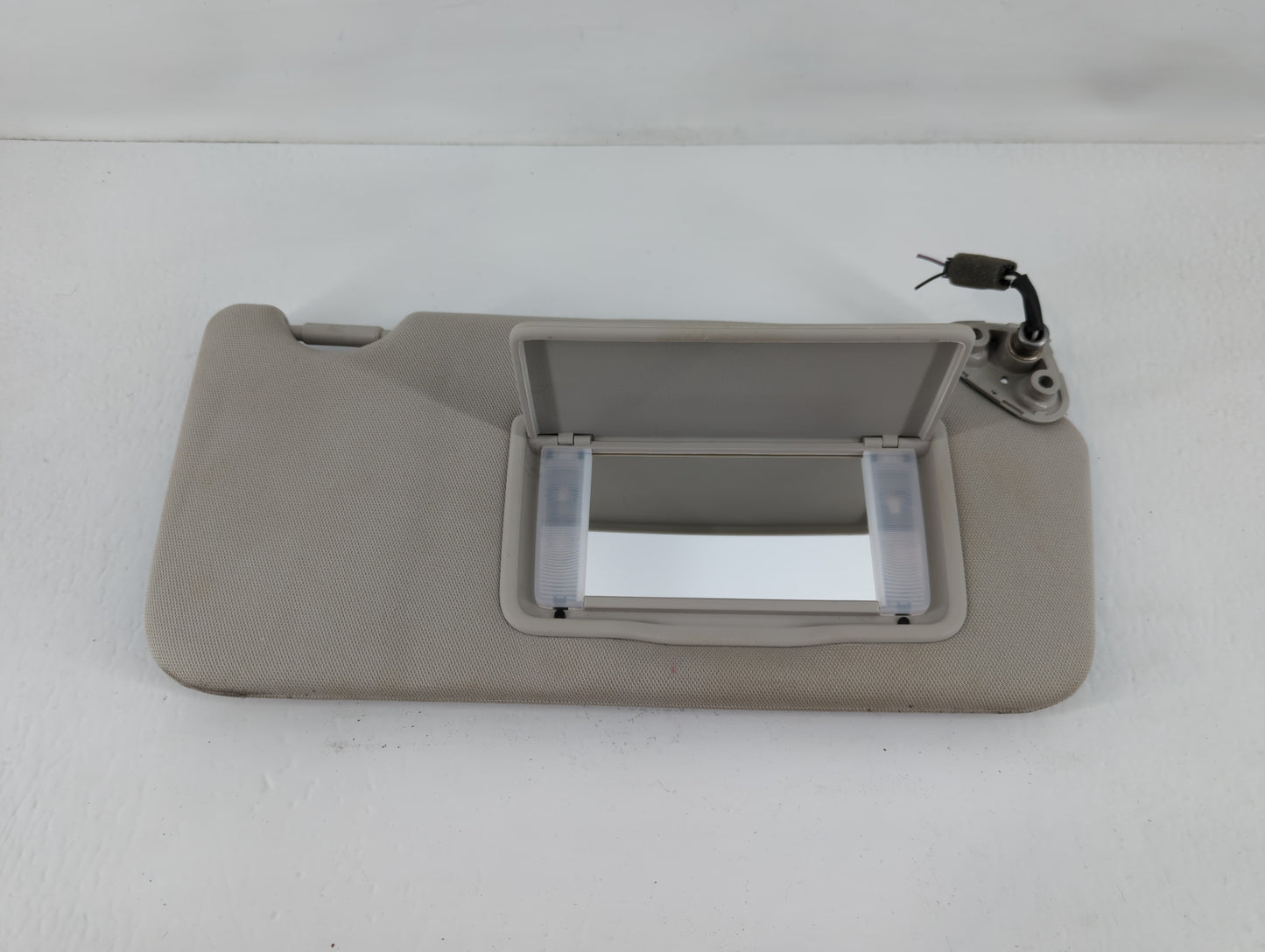 2010-2014 Subaru Legacy Sun Visor Shade Replacement Passenger Right Mirror Fits Fits 2010 2011 2012 2013 2014 OEM Used Auto 
