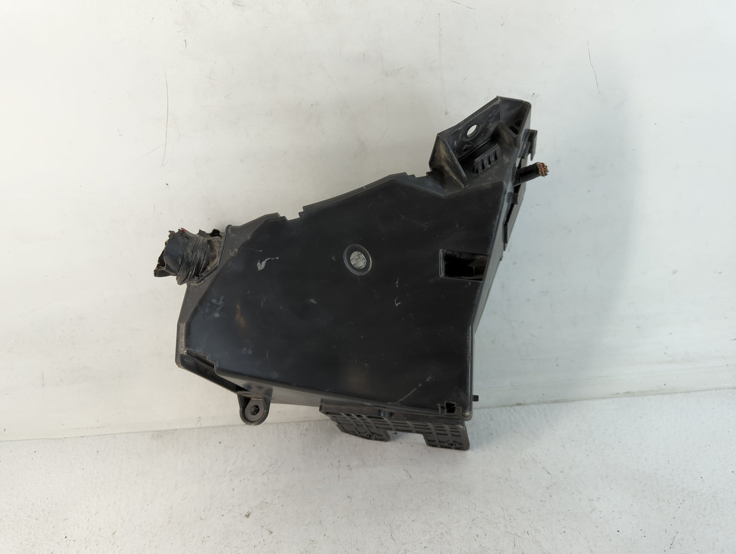 2010-2014 Subaru Legacy Fusebox Fuse Box Panel Relay Module P/N:MB503200B Fits Fits 2010 2011 2012 2013 2014 OEM Used Auto P