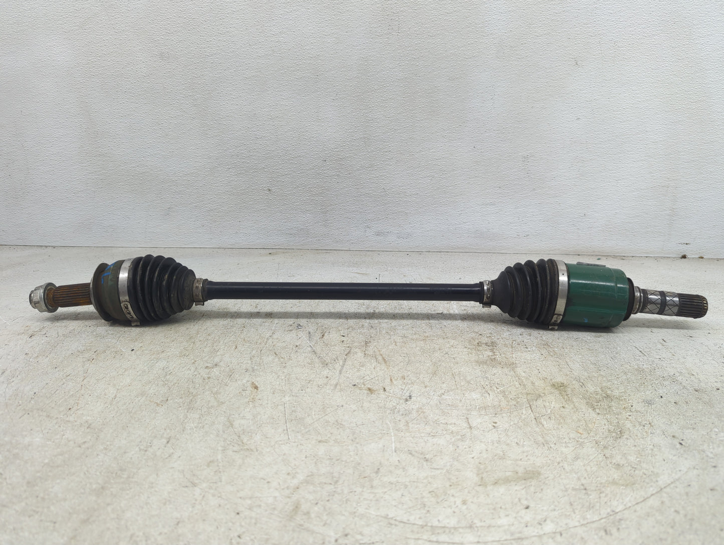2012 Subaru Wrx Axle Shaft Front Driver Cv C/v 1428885 - Oemusedautoparts1.com
