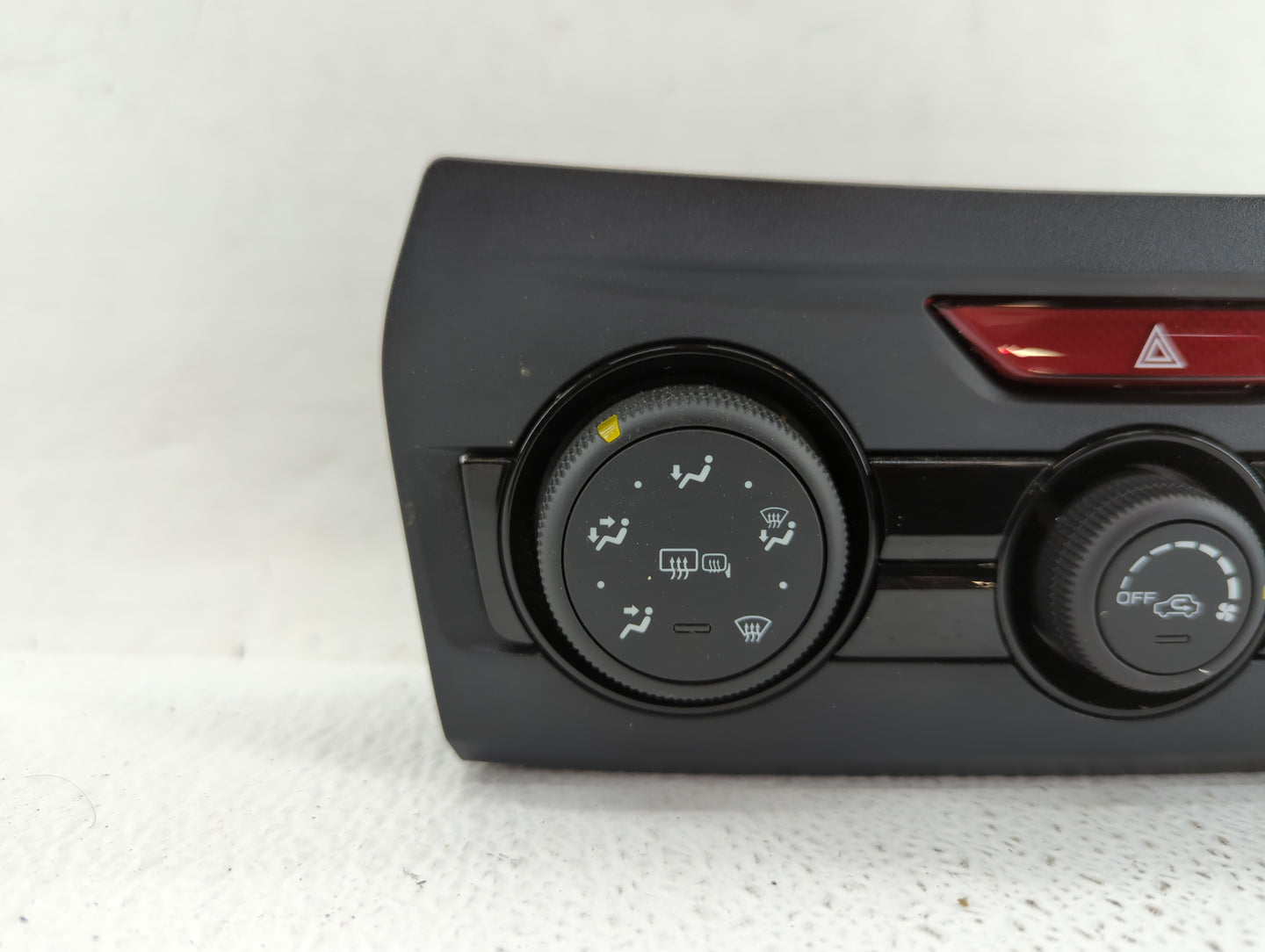 2012 Subaru Xv Climate Control Module Temperature AC/Heater Replacement P/N:72311FL510 Fits OEM Used Auto Parts - Oemusedaut