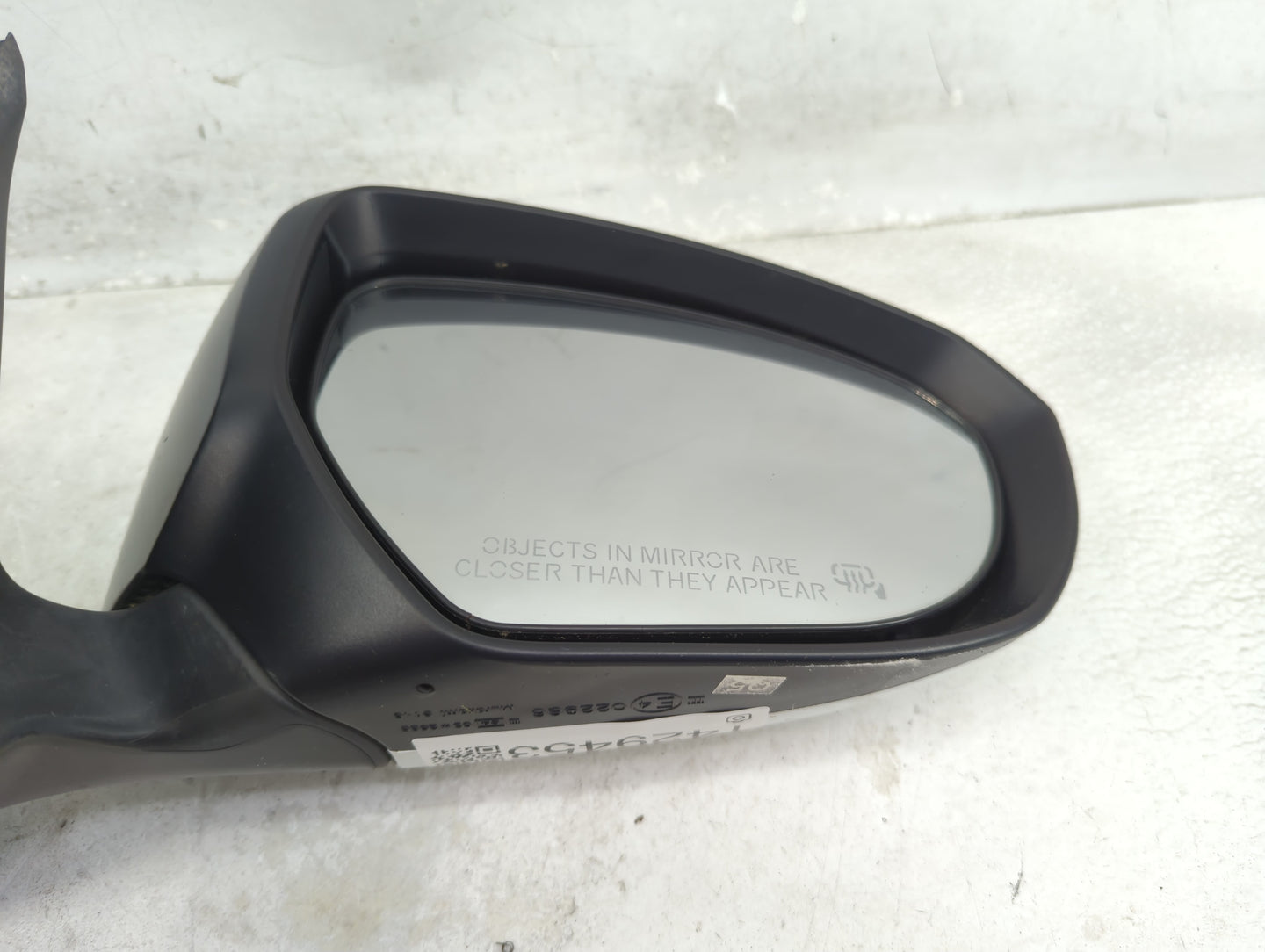 2010-2013 Suzuki Kizashi Passenger Side View Mirror - Right Door Mirror OEM Used - Oemusedautoparts1.com