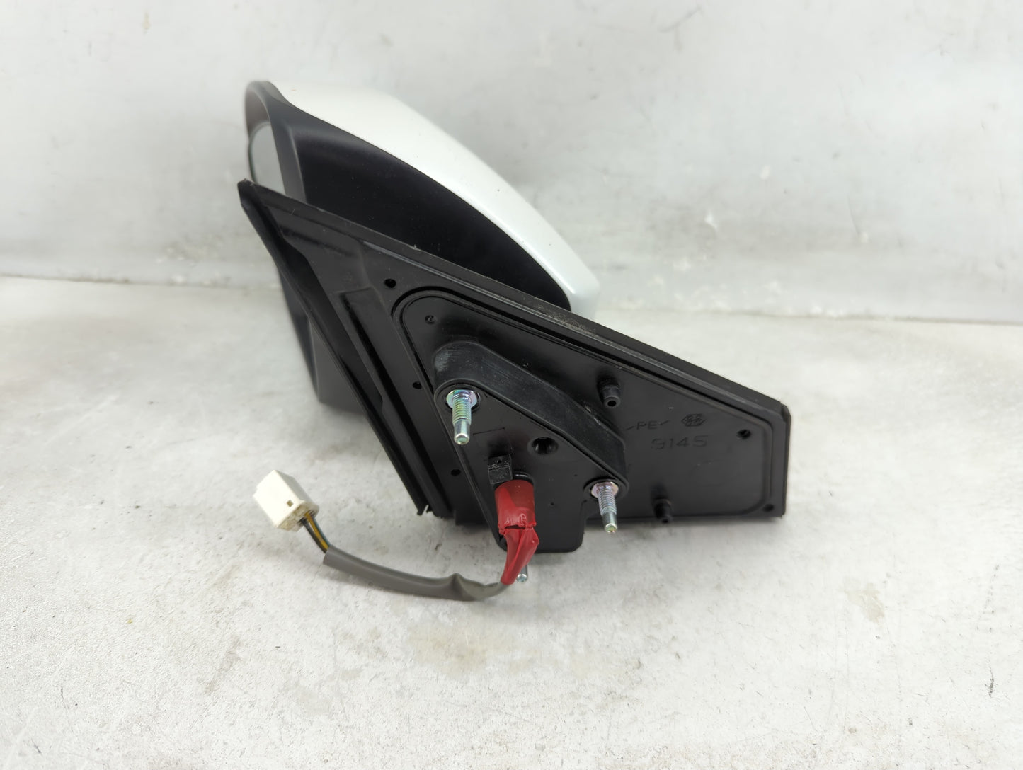 2010-2013 Suzuki Kizashi Driver Side View Mirror - Left Door Mirror OEM Used - Oemusedautoparts1.com