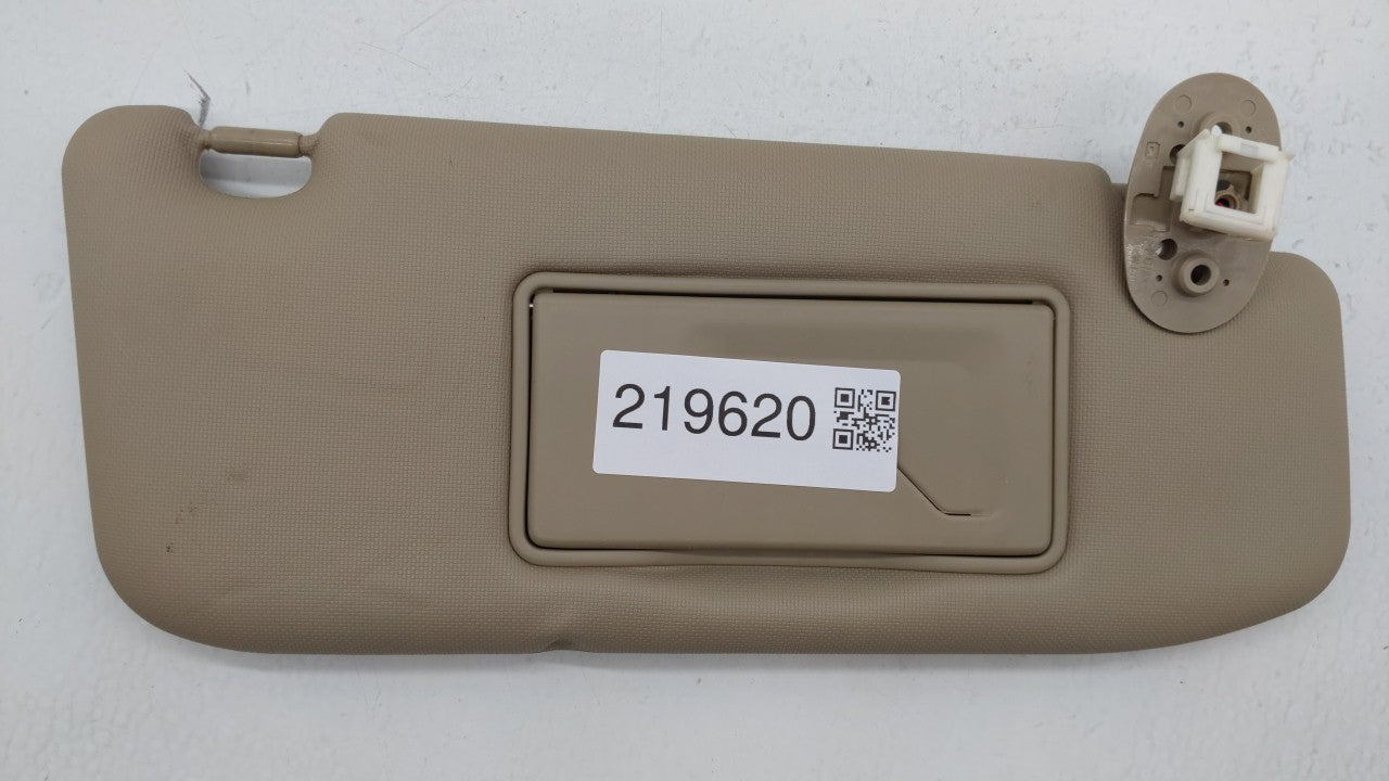 2010-2013 Suzuki Kizashi Sun Visor Shade Replacement Passenger Right Mirror Fits Fits 2010 2011 2012 2013 OEM Used Auto Part