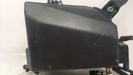 2010-2013 Suzuki Kizashi Fusebox Fuse Box Panel Relay Module Fits Fits 2010 2011 2012 2013 OEM Used Auto Parts - Oemusedauto