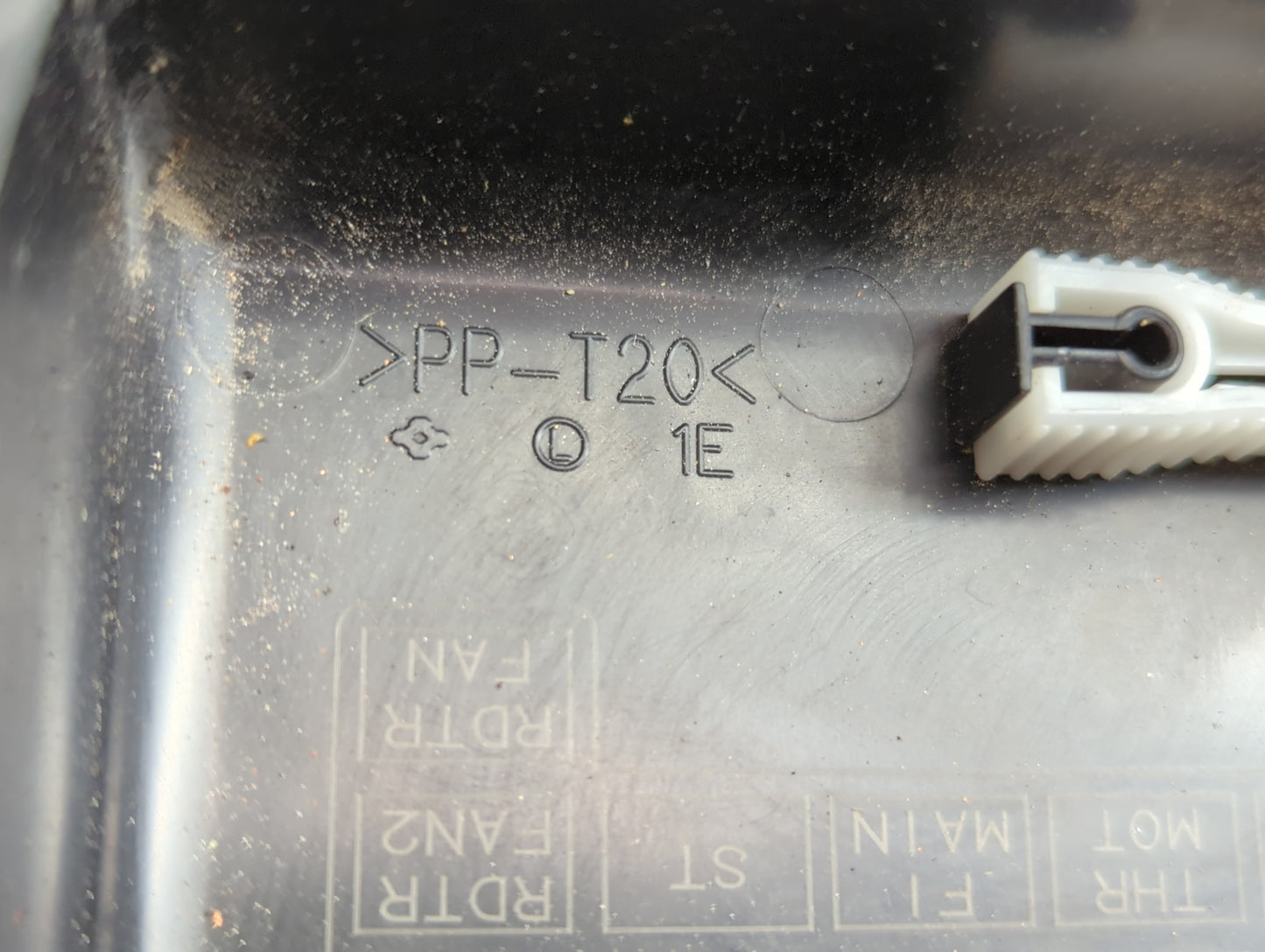 2008-2012 Suzuki Sx4 Fusebox Fuse Box Panel Relay Module P/N:80J00 Fits Fits 2008 2009 2010 2011 2012 OEM Used Auto Parts - 