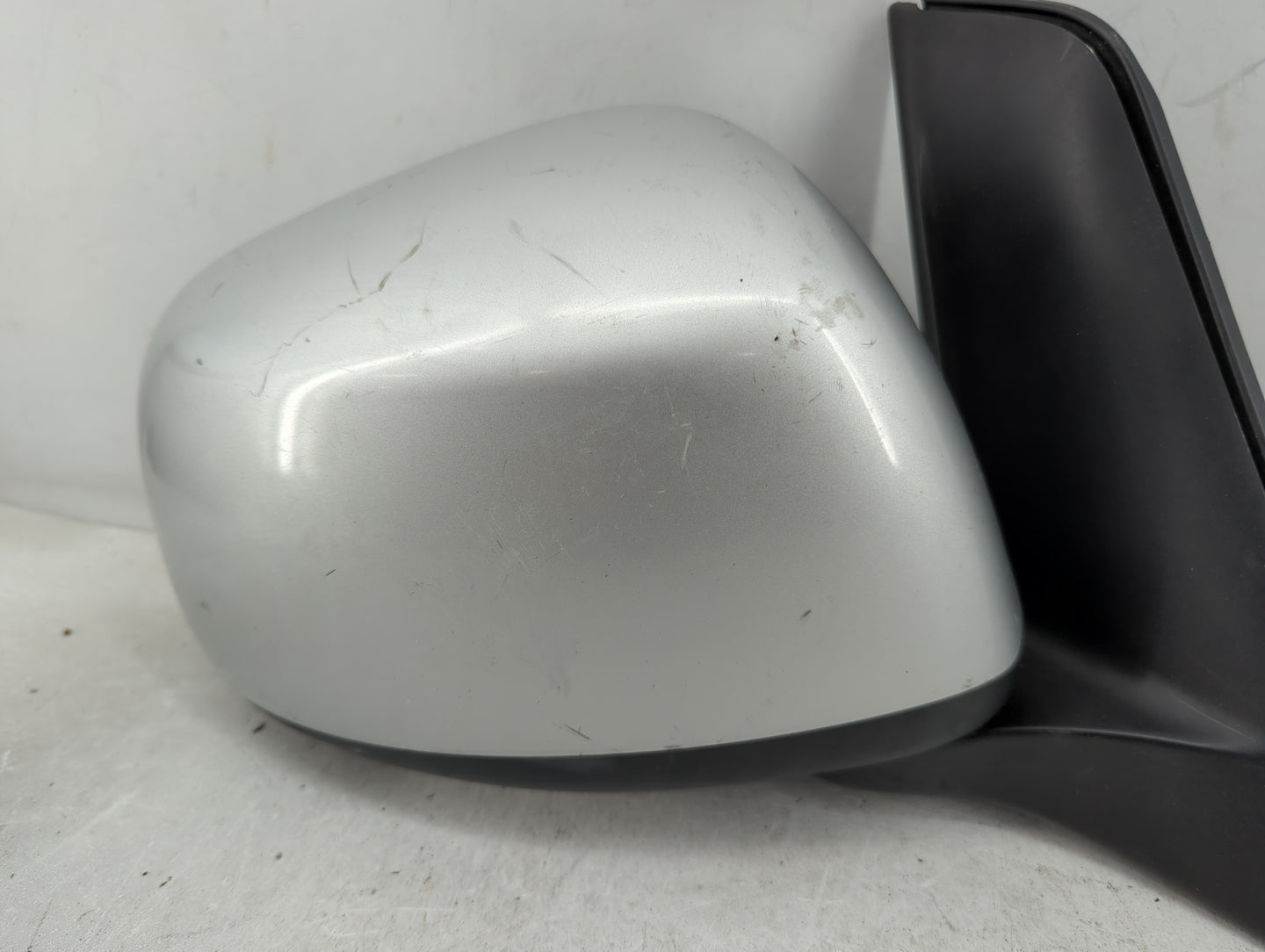 2007-2013 Suzuki Sx4 Passenger Side View Mirror - Right Door Mirror OEM Used - Oemusedautoparts1.com