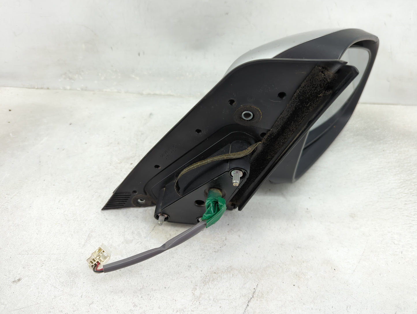 2007-2013 Suzuki Sx4 Passenger Side View Mirror - Right Door Mirror OEM Used - Oemusedautoparts1.com