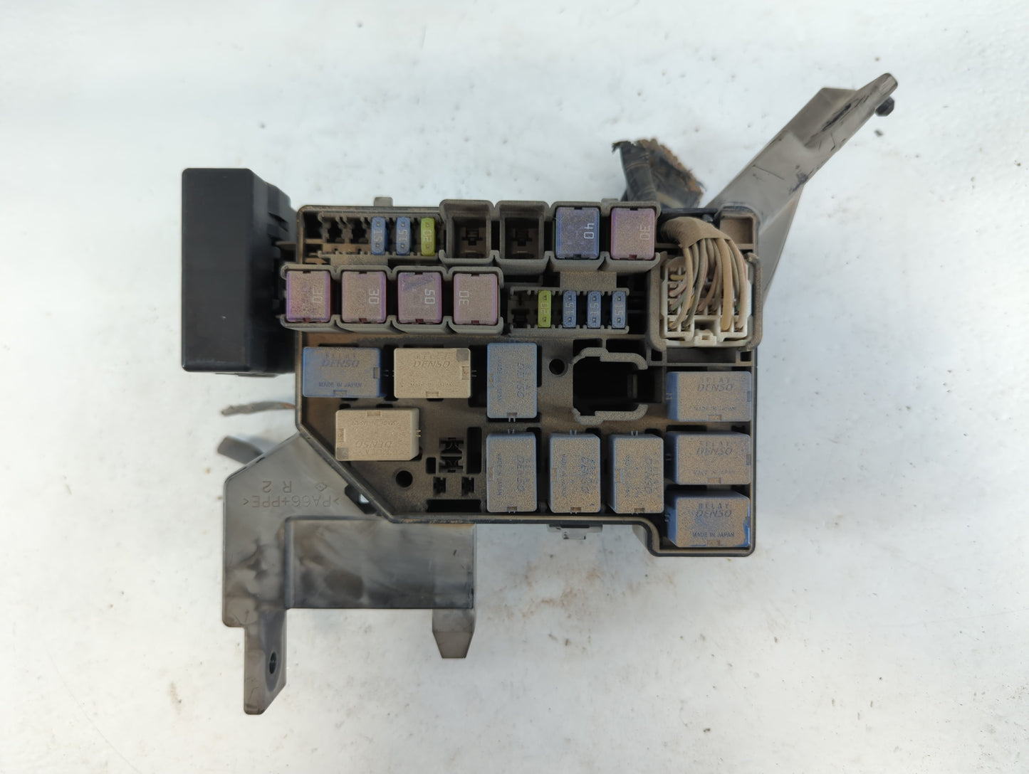 2008-2012 Suzuki Sx4 Fusebox Fuse Box Panel Relay Module P/N:80J00 Fits Fits 2008 2009 2010 2011 2012 OEM Used Auto Parts - 