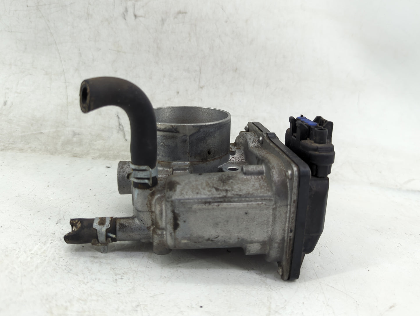 2012 Suzuki Vitara Throttle Body Fits Fits 2009 2010 2011 2013 OEM Used Auto Parts - Oemusedautoparts1.com