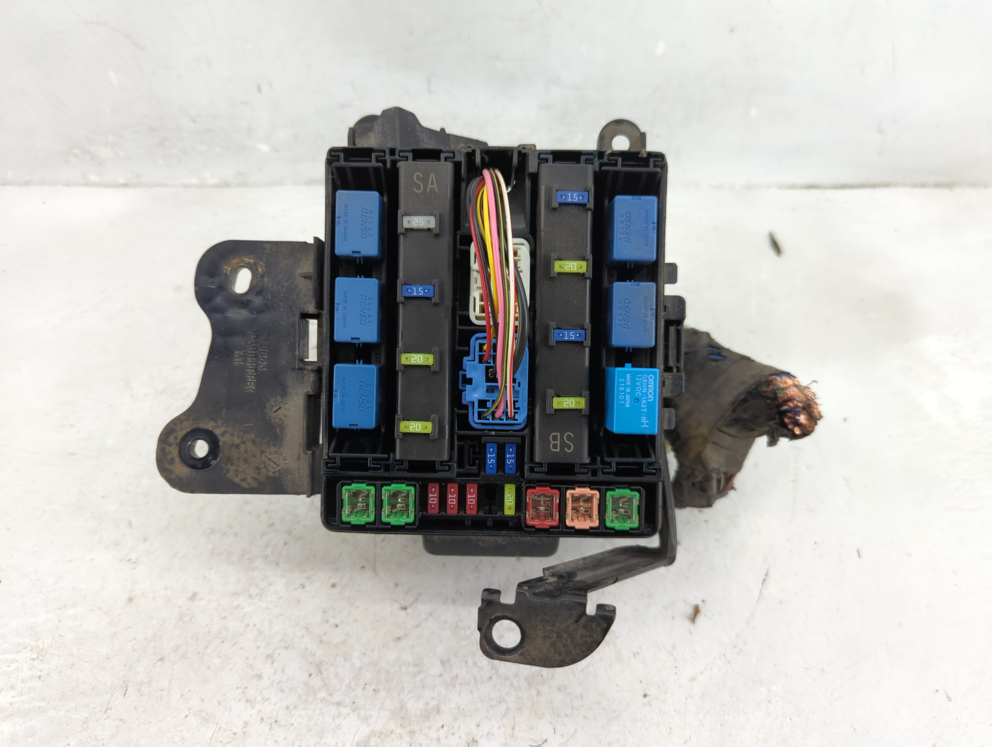 2012 Suzuki Vitara Fusebox Fuse Box Panel Relay Module P/N:8942 YA1 Fits Fits 2010 2011 2013 OEM Used Auto Parts - Oemusedau