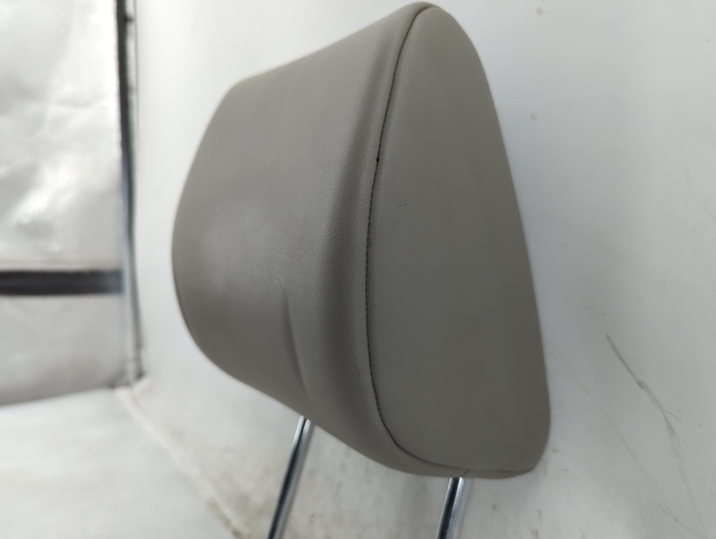 Suzuki Vitara Headrest Head Rest Front Driver Passenger Seat Beige - Oemusedautoparts1.com