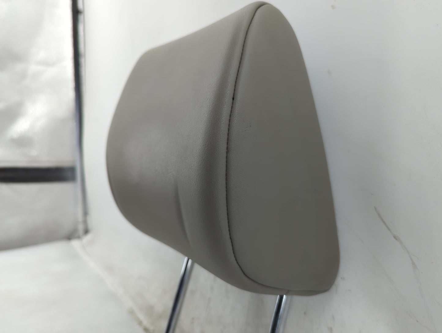 Suzuki Vitara Headrest Head Rest Front Driver Passenger Seat Beige - Oemusedautoparts1.com