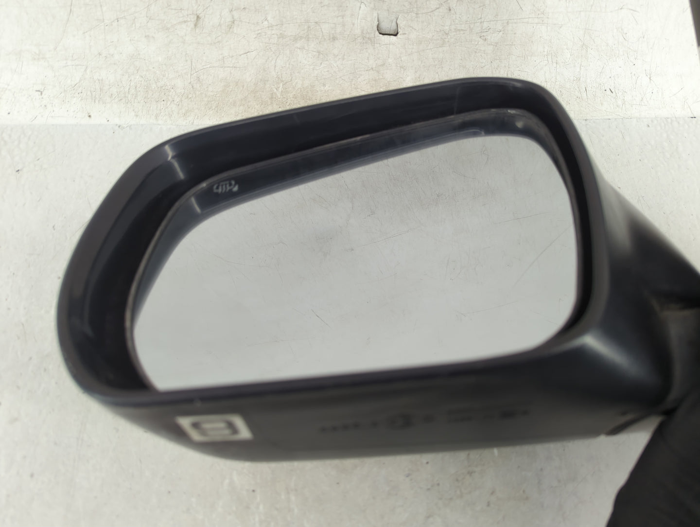 2012 Suzuki Vitara Driver Side View Mirror - Left Door Mirror OEM Used - Oemusedautoparts1.com