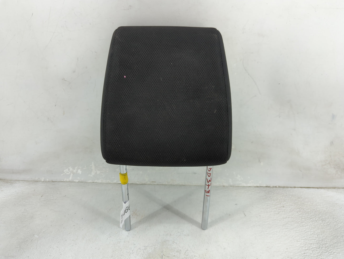 2012 Suzuki Vitara Headrest Head Rest Front Driver Passenger Seat Fits Fits 2009 2010 2011 2013 OEM Used Auto Parts - Oemuse