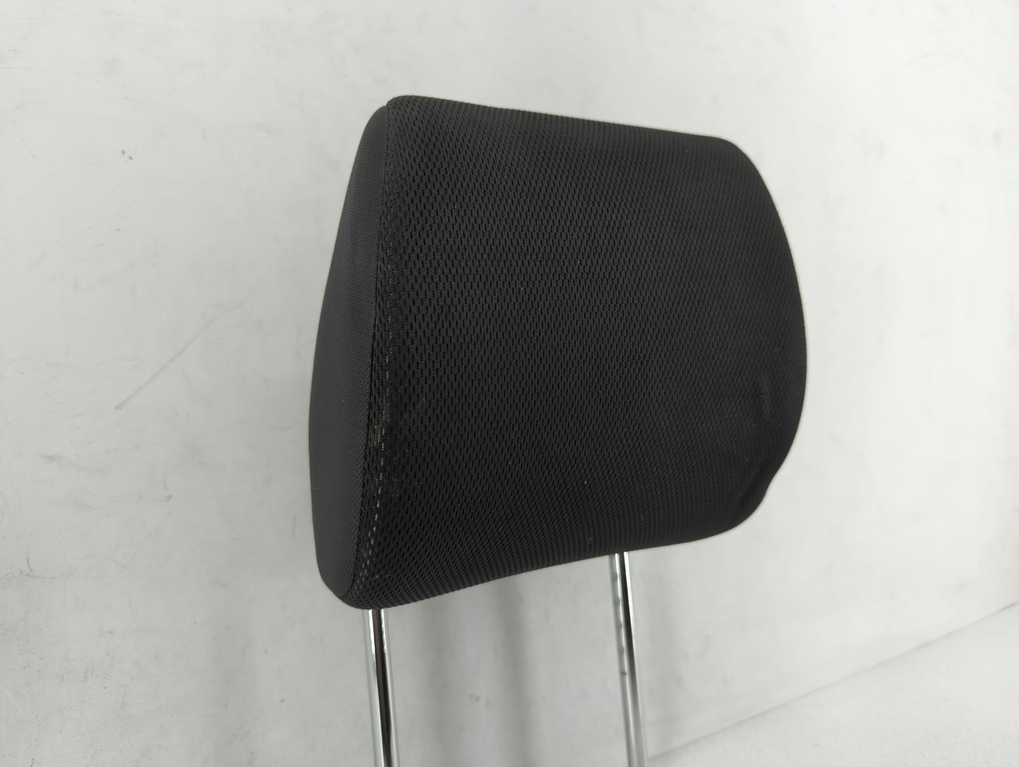 2012 Suzuki Vitara Headrest Head Rest Front Driver Passenger Seat Fits Fits 2009 2010 2011 2013 OEM Used Auto Parts - Oemuse
