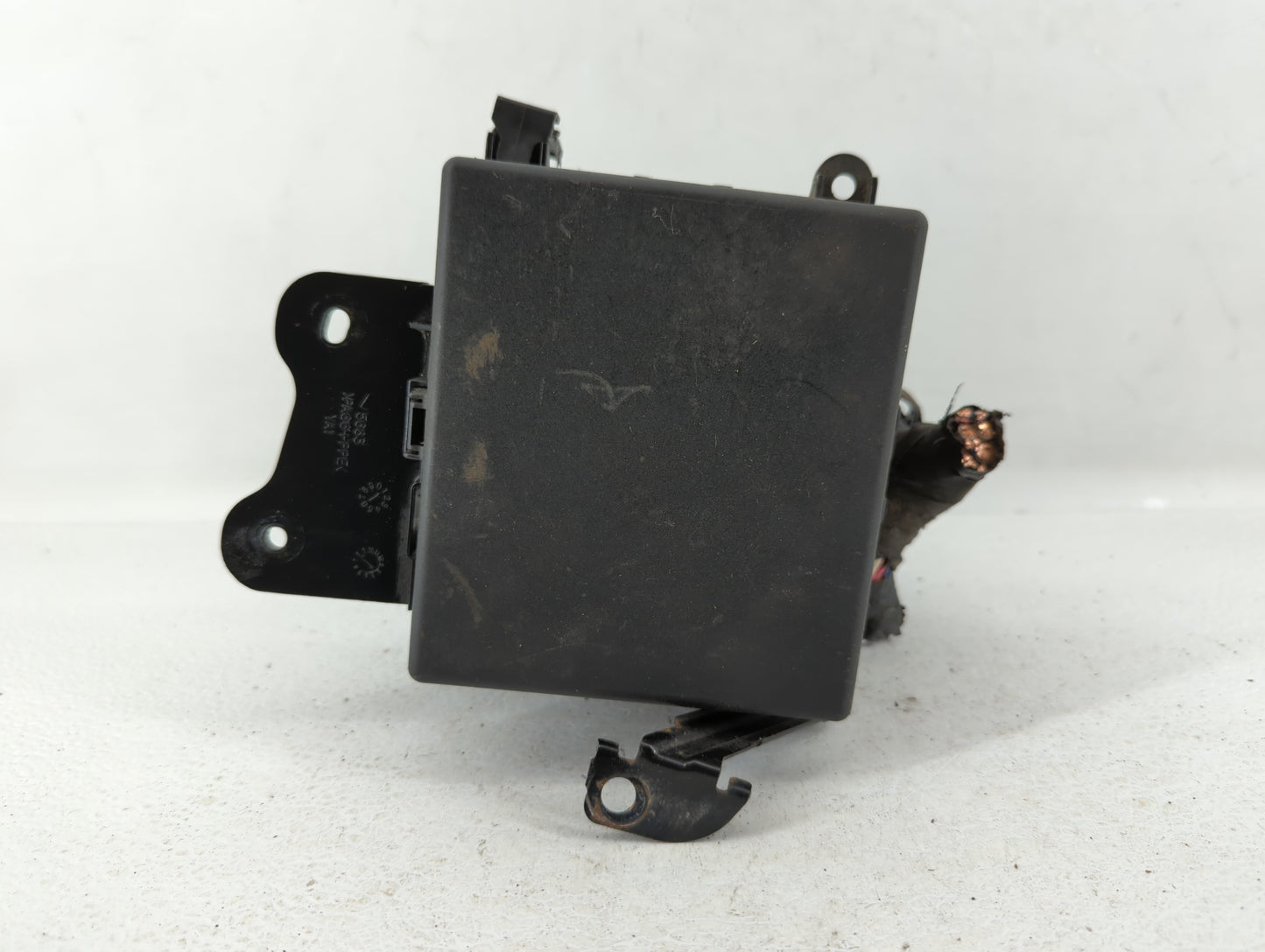 2012 Suzuki Vitara Fusebox Fuse Box Panel Relay Module Fits Fits 2010 2011 2013 OEM Used Auto Parts - Oemusedautoparts1.com
