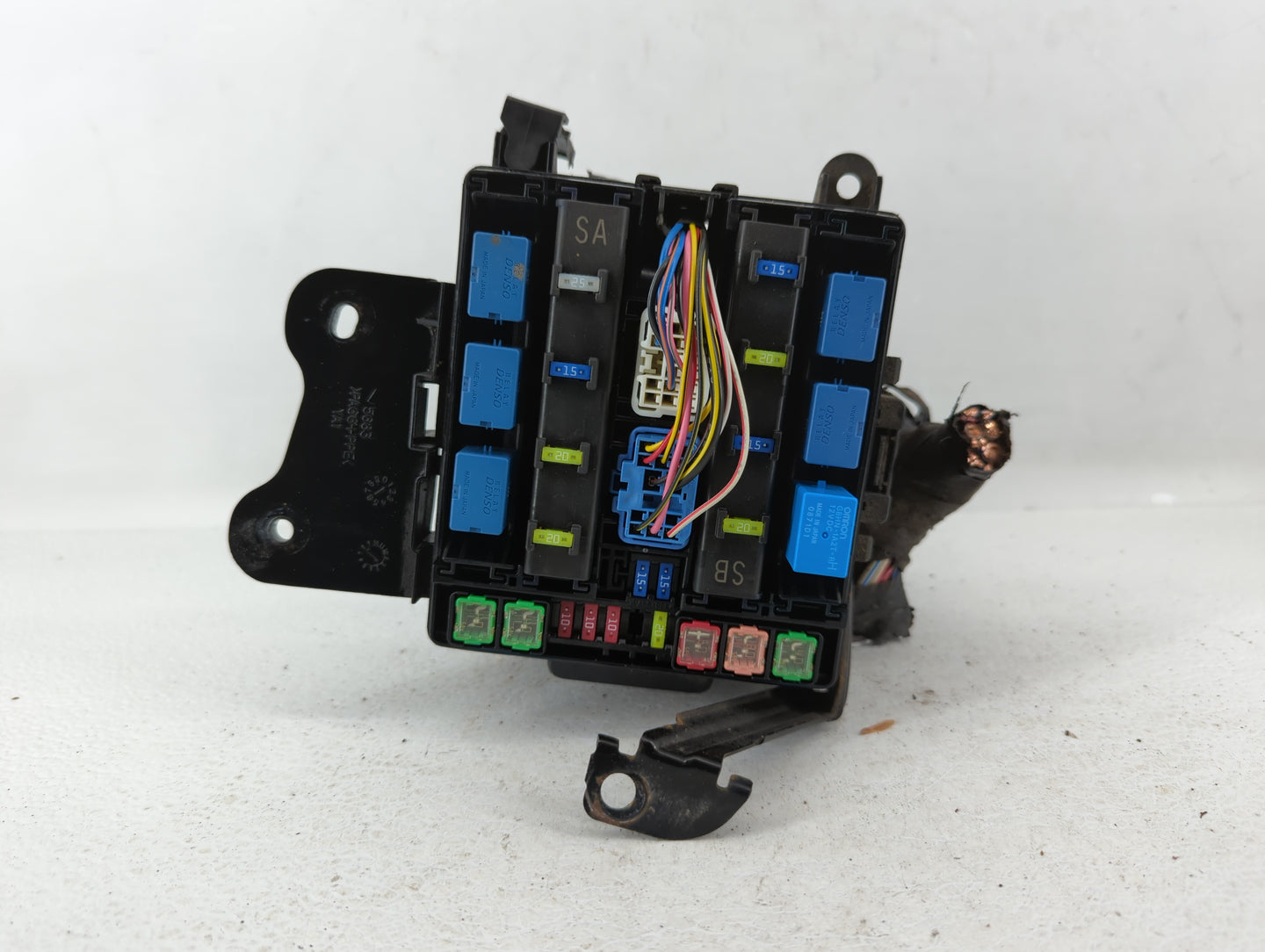 2012 Suzuki Vitara Fusebox Fuse Box Panel Relay Module Fits Fits 2010 2011 2013 OEM Used Auto Parts - Oemusedautoparts1.com