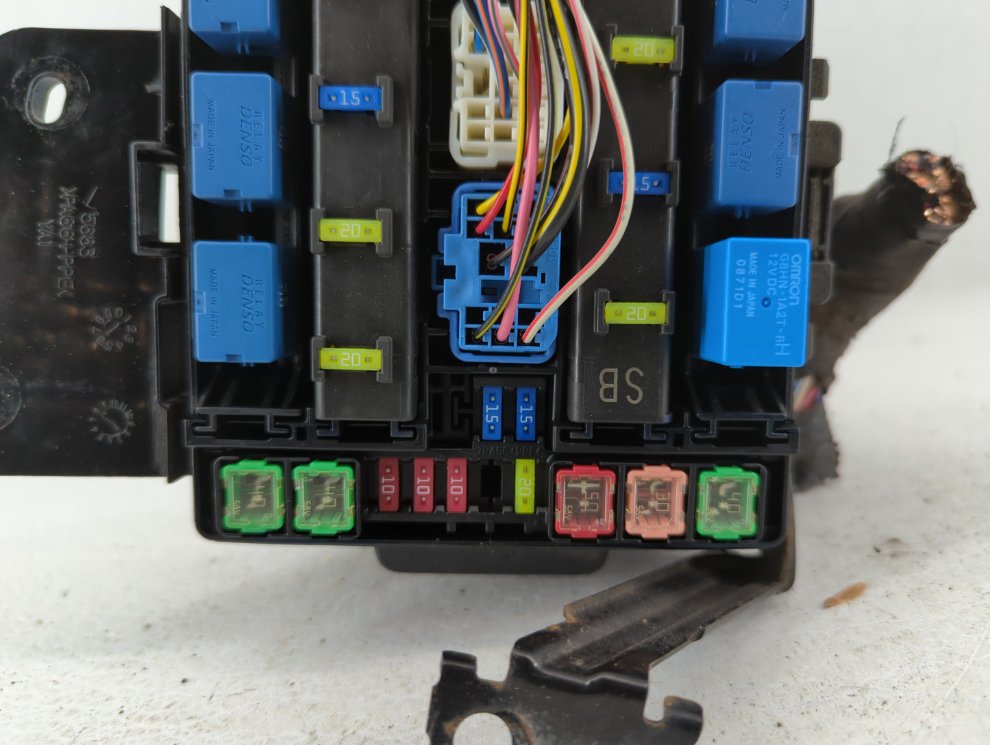 2012 Suzuki Vitara Fusebox Fuse Box Panel Relay Module Fits Fits 2010 2011 2013 OEM Used Auto Parts - Oemusedautoparts1.com