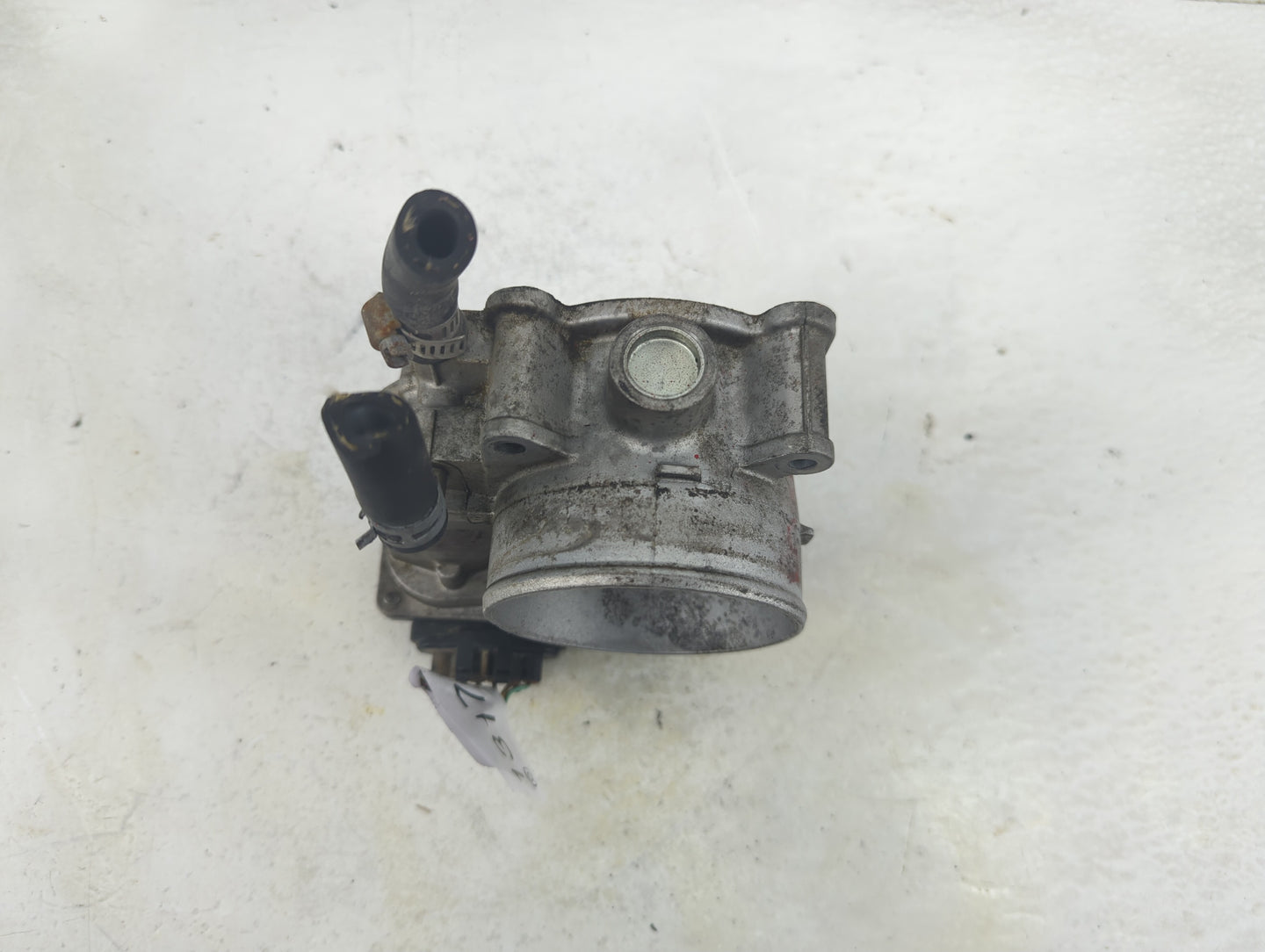 2005-2018 Toyota Avalon Throttle Body P/N:22030-0P050 Fits OEM Used Auto Parts - Oemusedautoparts1.com