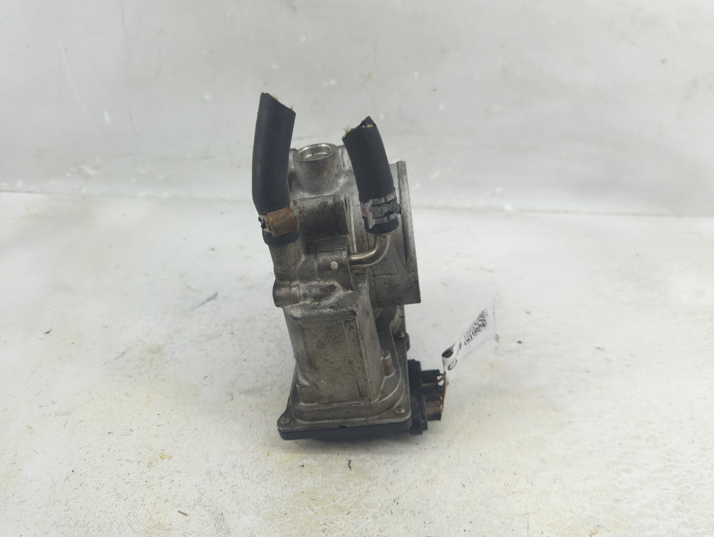 2005-2018 Toyota Avalon Throttle Body P/N:22030-0P050 Fits OEM Used Auto Parts - Oemusedautoparts1.com