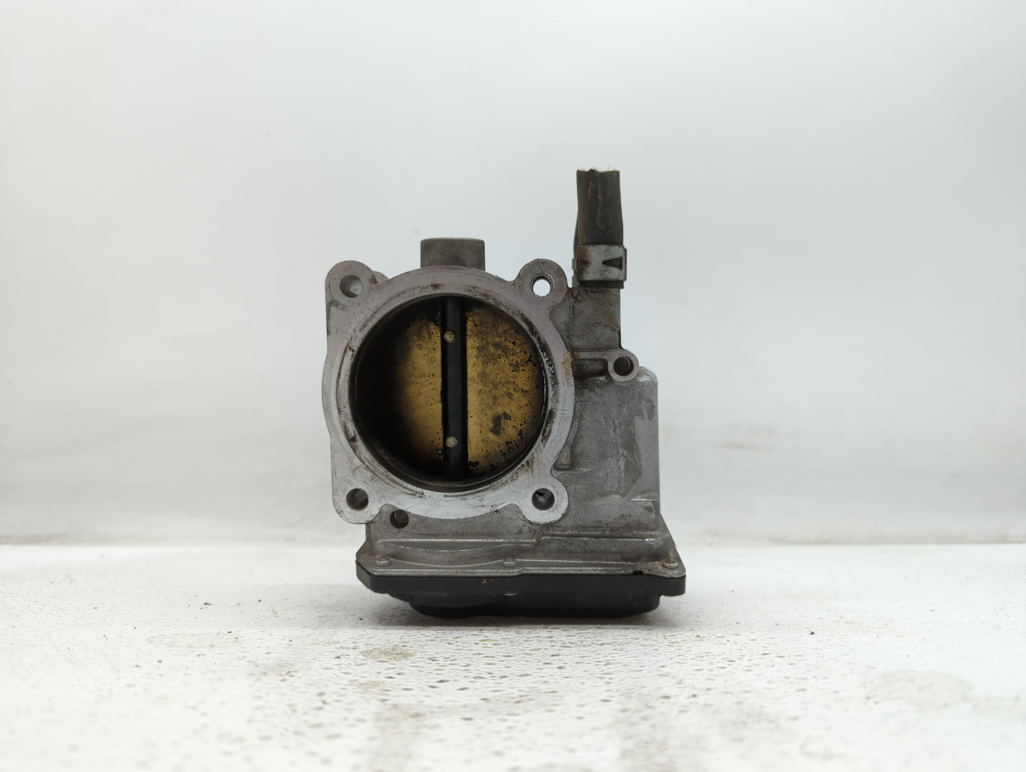 2005-2018 Toyota Avalon Throttle Body P/N:22030-0P050 22030-31030 Fits OEM Used Auto Parts - Oemusedautoparts1.com