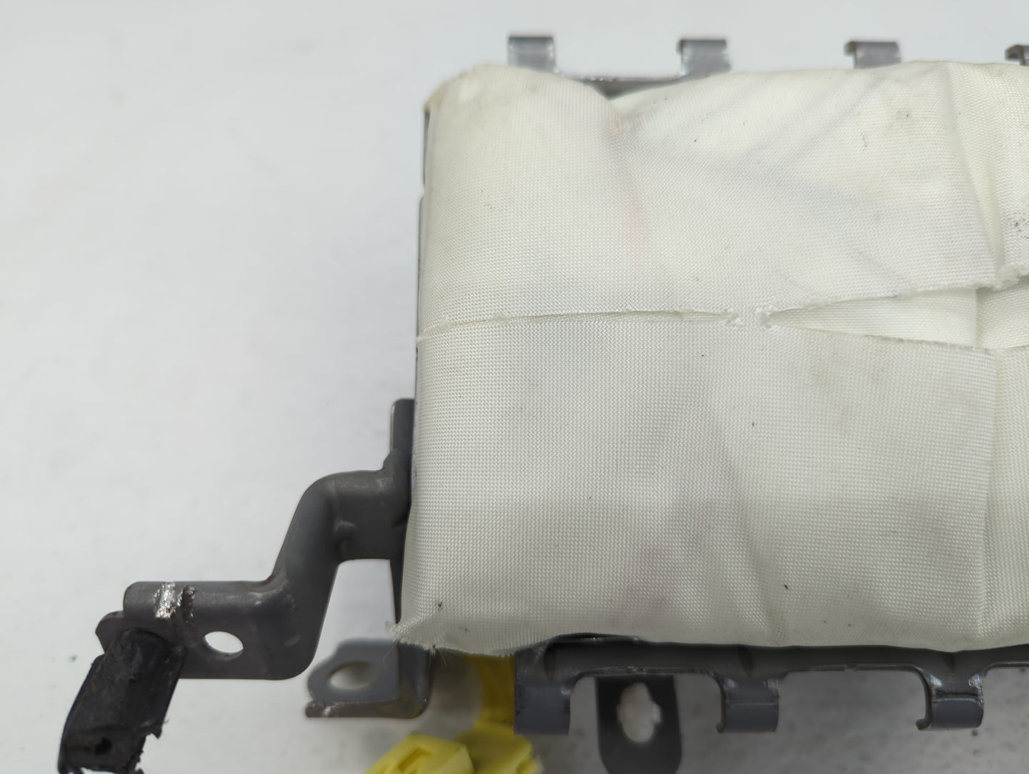 2011-2012 Toyota Avalon Air Bag Passenger Right Dashboard Oem - Oemusedautoparts1.com