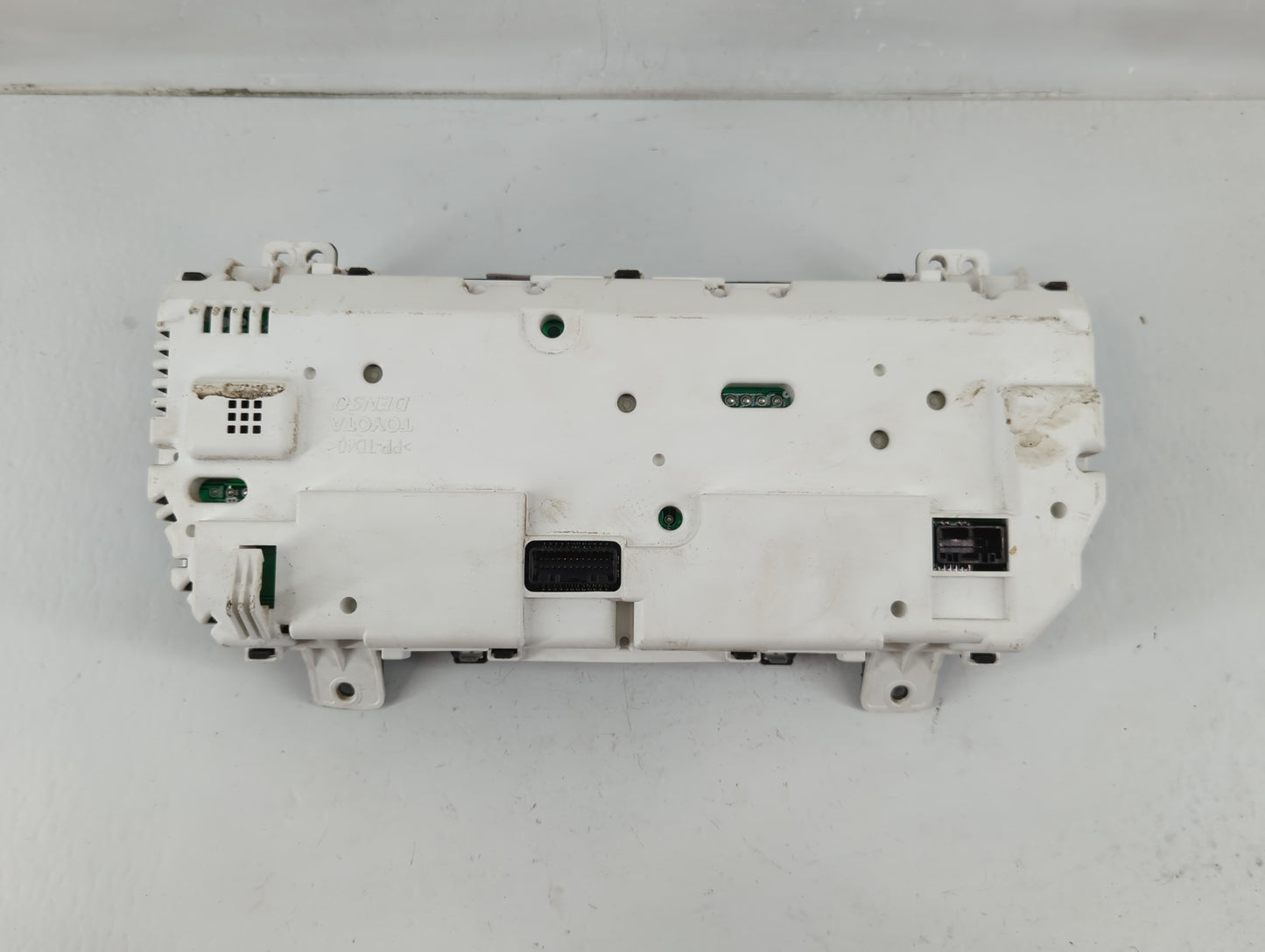 2012 Toyota Camry Instrument Cluster Speedometer Gauges P/N:83800-0X090 -00 83800-0X090 Fits OEM Used Auto Parts - Oemusedau