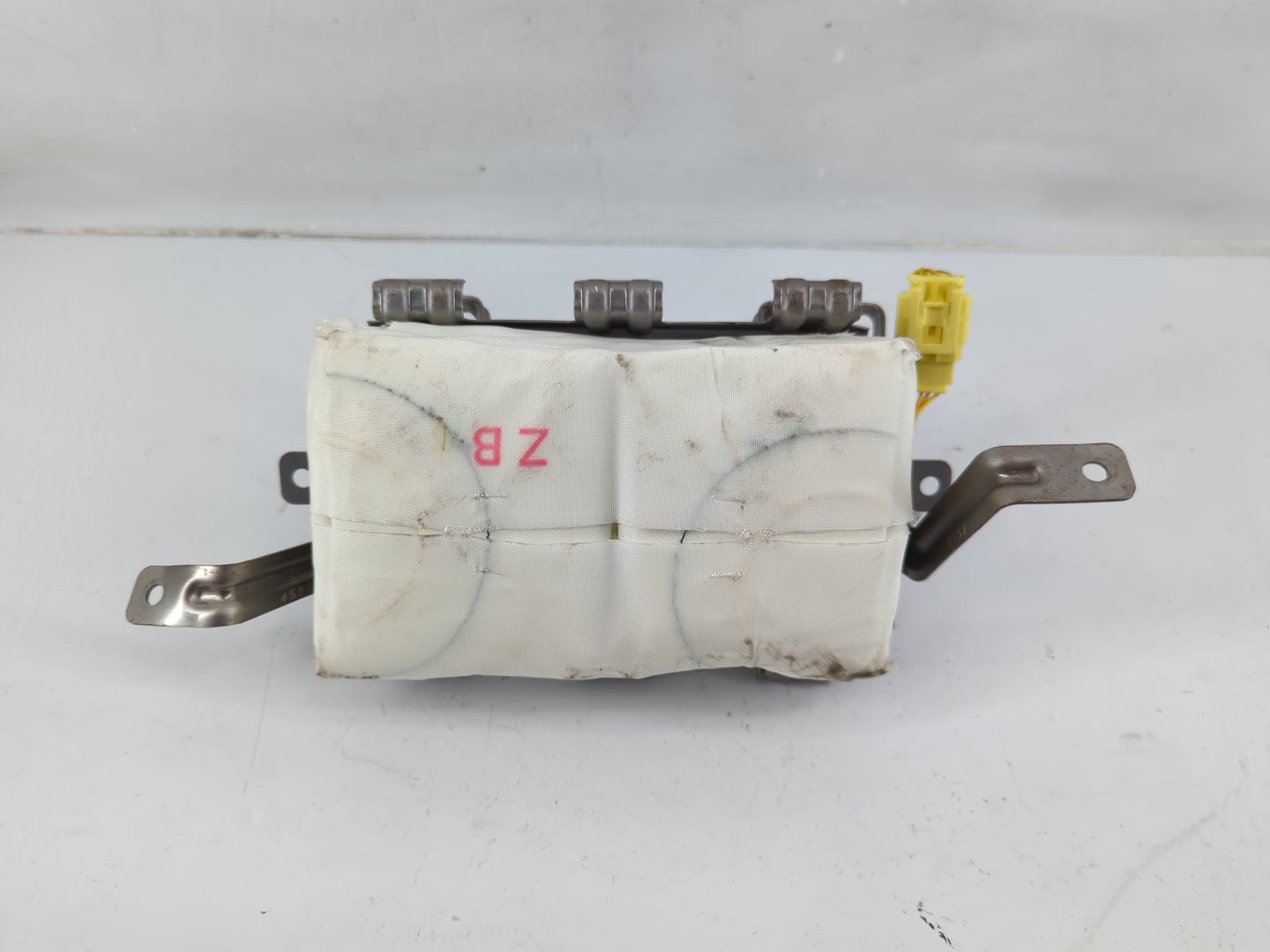 2012-2014 Toyota Camry Air Bag Passenger Right Dashboard OEM Fits Fits 2012 2013 2014 OEM Used Auto Parts - Oemusedautoparts