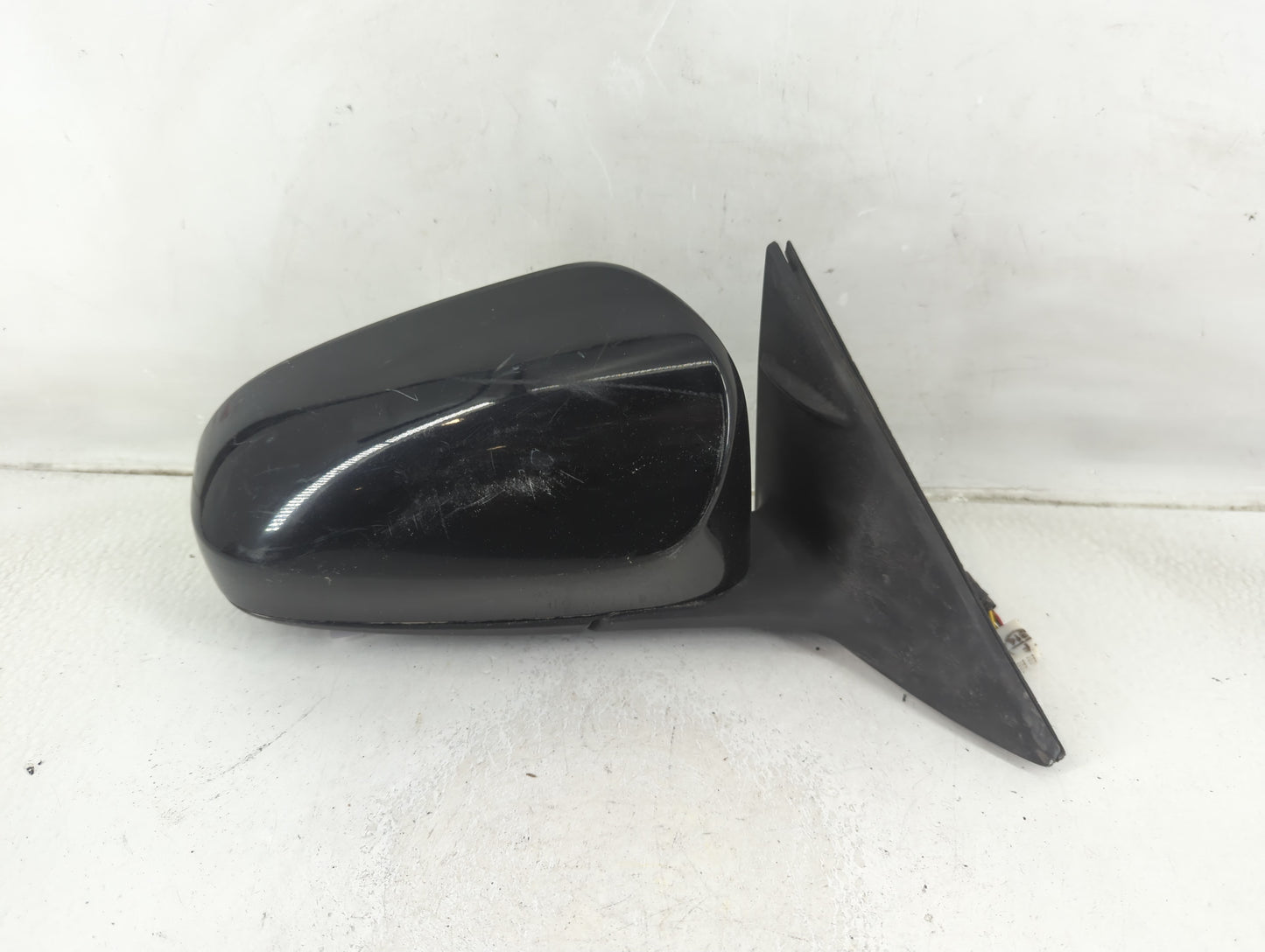 2012-2014 Toyota Camry Passenger Side View Mirror - Right Door Mirror OEM Used - Oemusedautoparts1.com