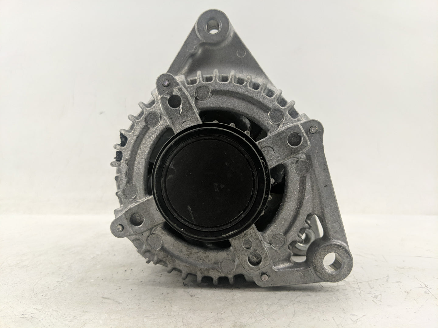 2012-2014 Toyota Camry Alternator Replacement Generator Charging Assembly Engine OEM Fits OEM Used Auto Parts - Oemusedautop