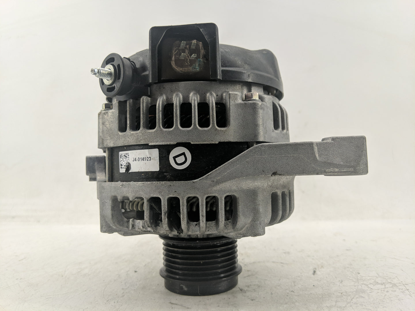 2012-2014 Toyota Camry Alternator Replacement Generator Charging Assembly Engine OEM Fits OEM Used Auto Parts - Oemusedautop