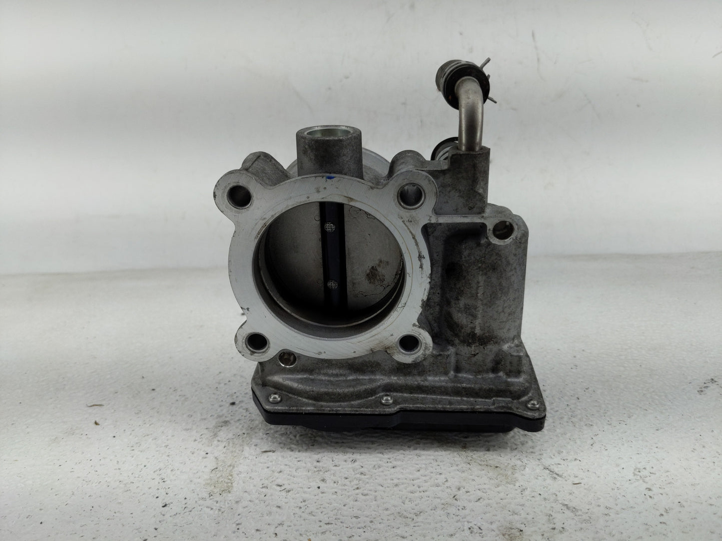 2012-2017 Toyota Camry Throttle Body P/N:22030-36020 Fits Fits 2012 2013 2014 2015 2016 2017 2018 2019 2020 2021 OEM Used Au