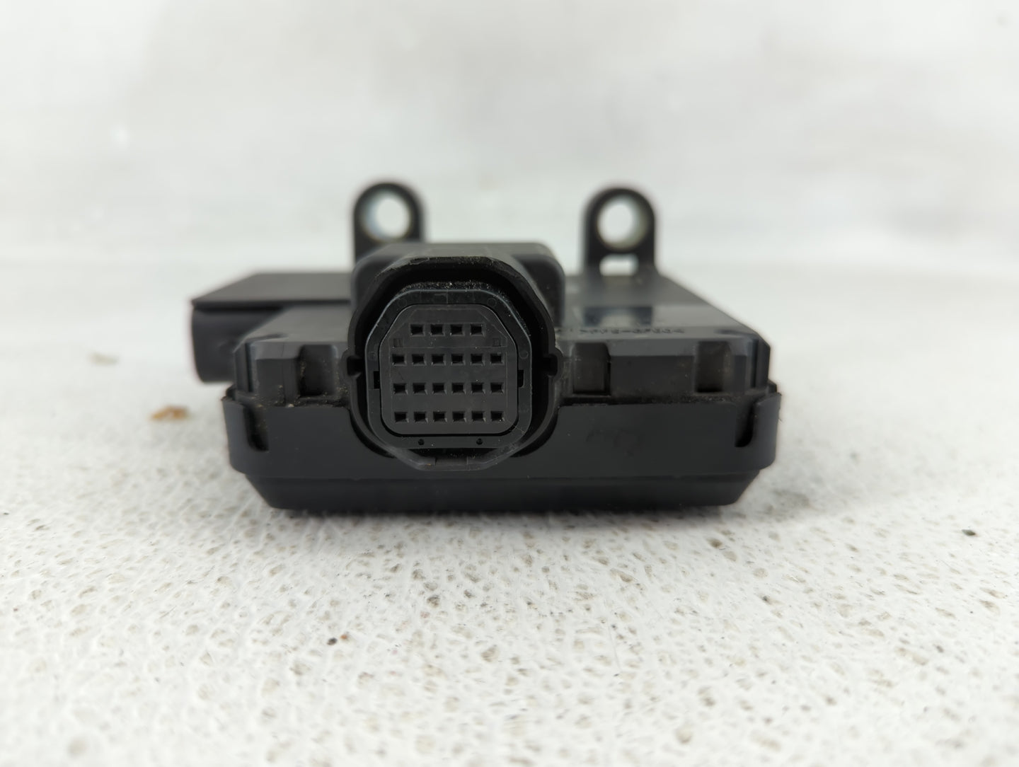 2012-2015 Toyota Camry Chassis Control Module Ccm Bcm Body Control - Oemusedautoparts1.com