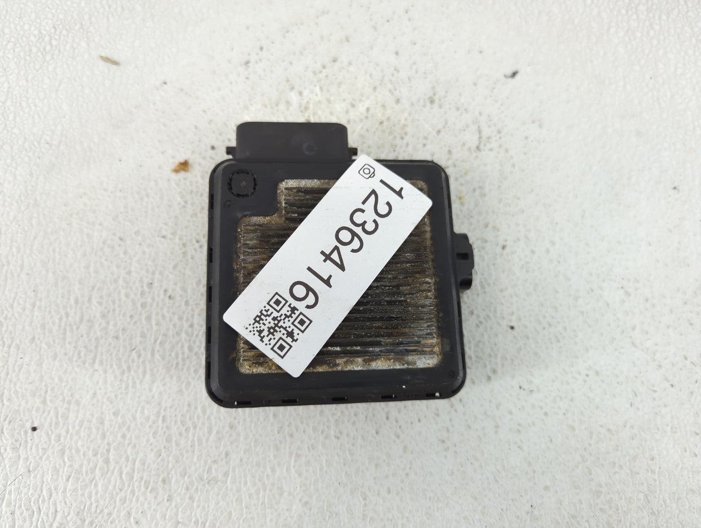 2012-2015 Toyota Camry Chassis Control Module Ccm Bcm Body Control - Oemusedautoparts1.com