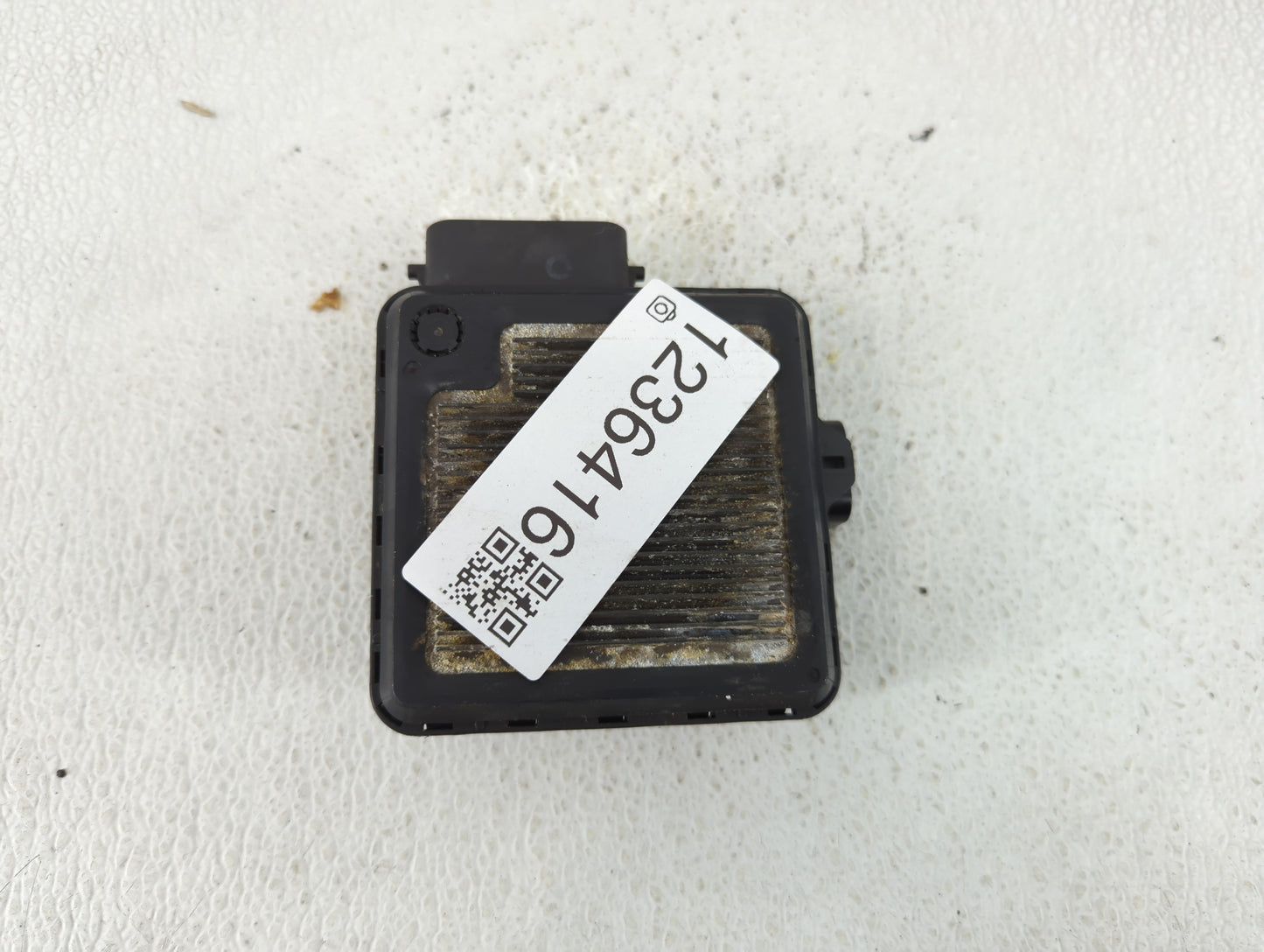 2012-2015 Toyota Camry Chassis Control Module Ccm Bcm Body Control - Oemusedautoparts1.com