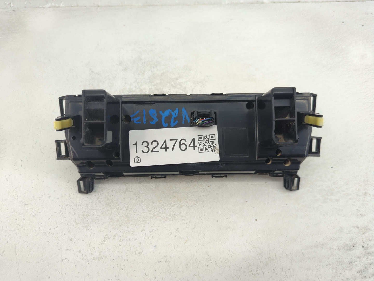2012-2014 Toyota Camry Climate Control Module Temperature AC/Heater Replacement P/N:A2C53390867 Fits Fits 2012 2013 2014 OEM
