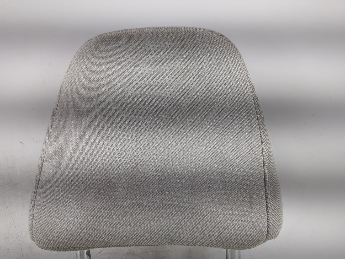 2012-2017 Toyota Camry Headrest Head Rest Front Driver Passenger Seat Fits Fits 2012 2013 2014 2015 2016 2017 OEM Used Auto 