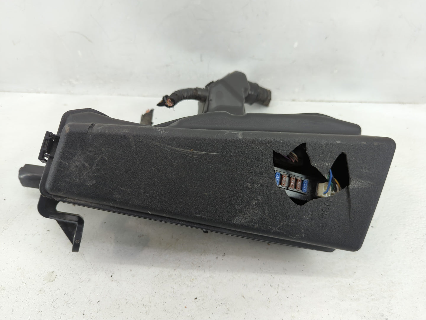 2012-2017 Toyota Camry Fusebox Fuse Box Panel Relay Module P/N:82662-06190 82662-33370 Fits Fits 2012 2013 2014 2015 2016 20