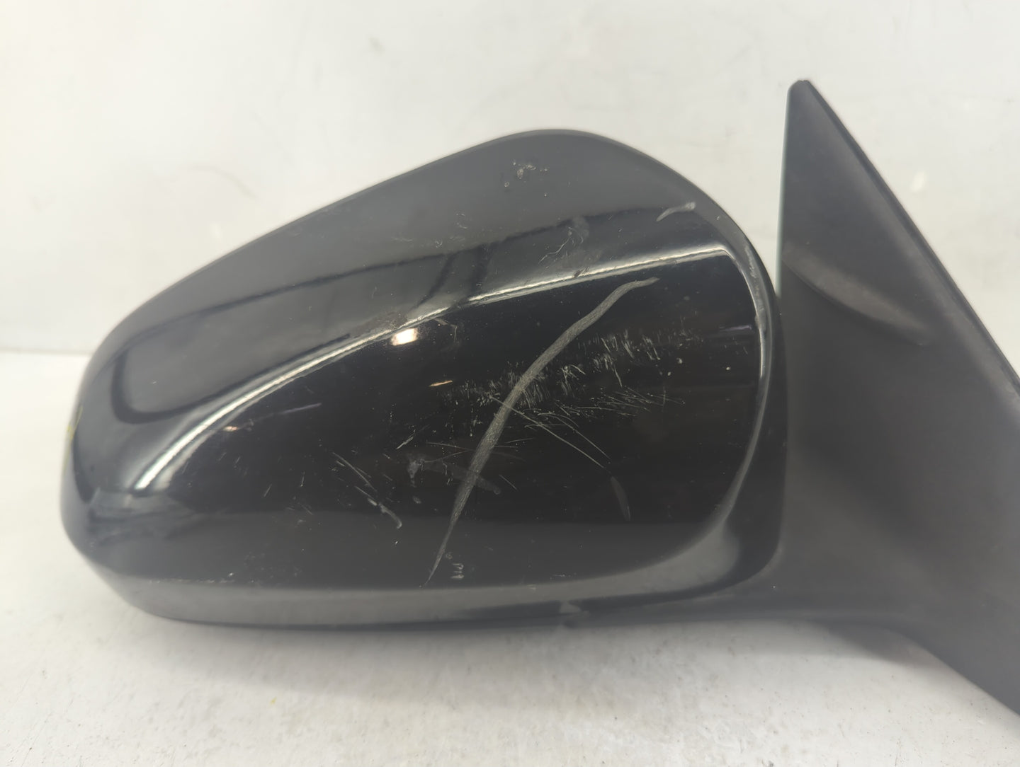 2012-2014 Toyota Camry Passenger Side View Mirror - Right Door Mirror OEM Used - Oemusedautoparts1.com