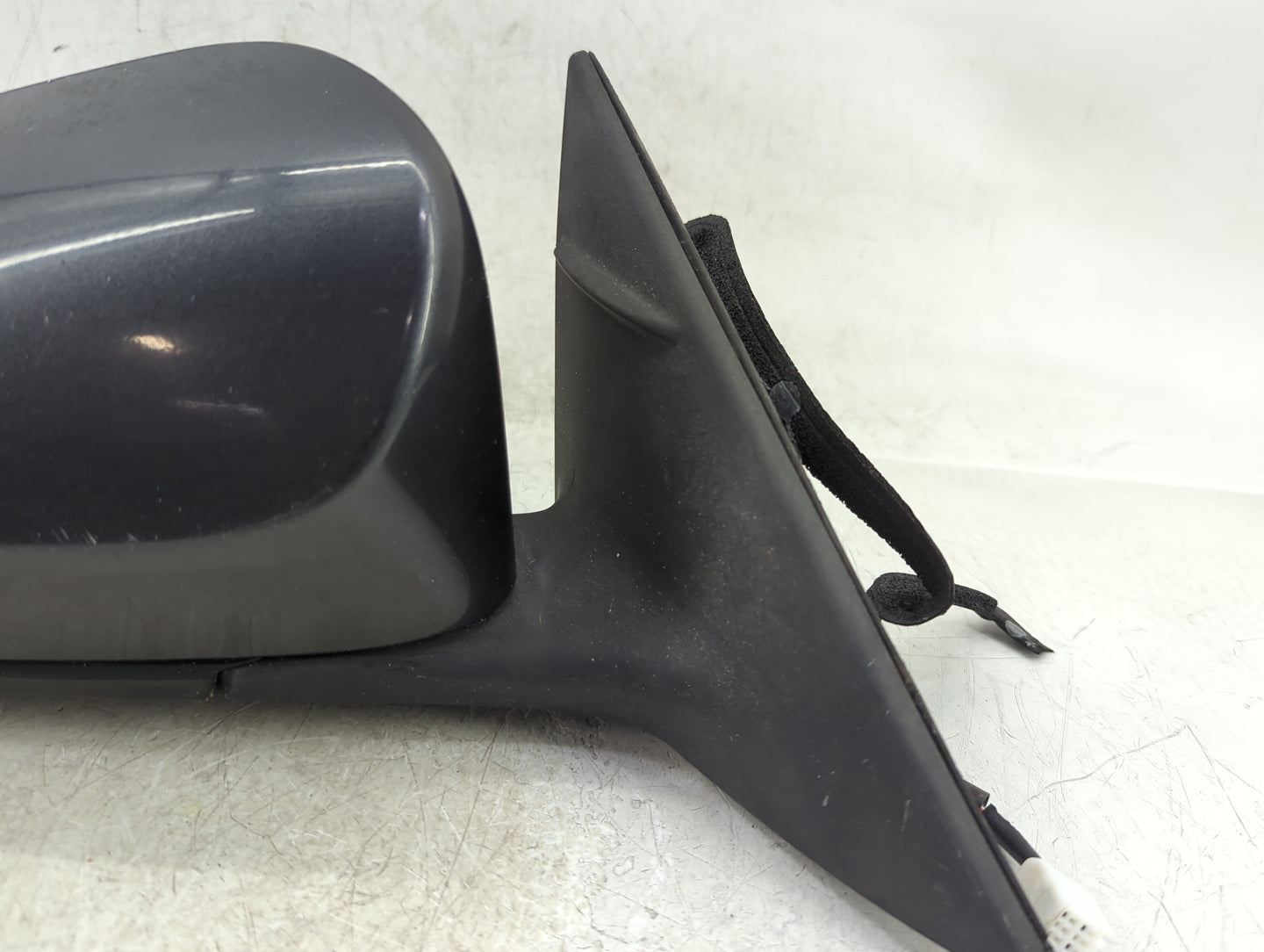 2012-2014 Toyota Camry Passenger Side View Mirror - Right Door Mirror OEM Used - Oemusedautoparts1.com