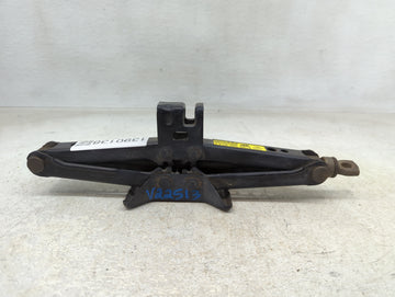 2012 Toyota Camry Spare Scissor Car Jack - Oemusedautoparts1.com