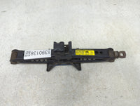 2012 Toyota Camry Spare Scissor Car Jack 1390138 - Oemusedautoparts1.com